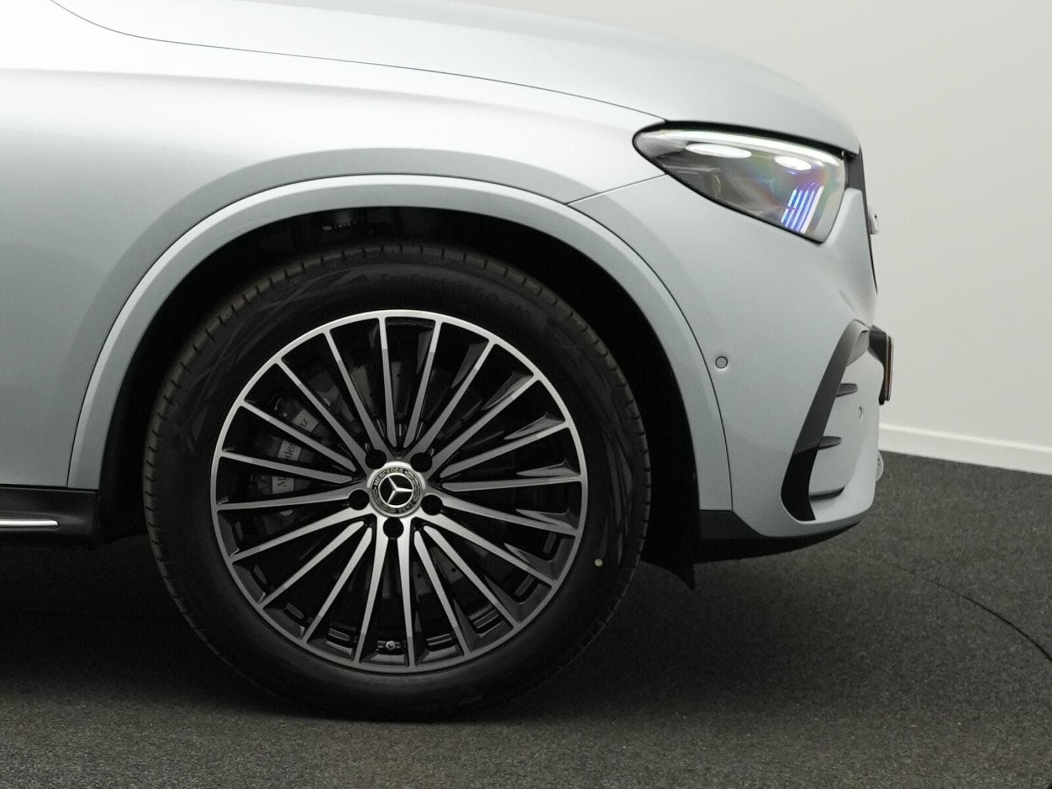 Mercedes GLC 200 4MATIC Coupé AMG-Line Premium (2026) - Photo 8