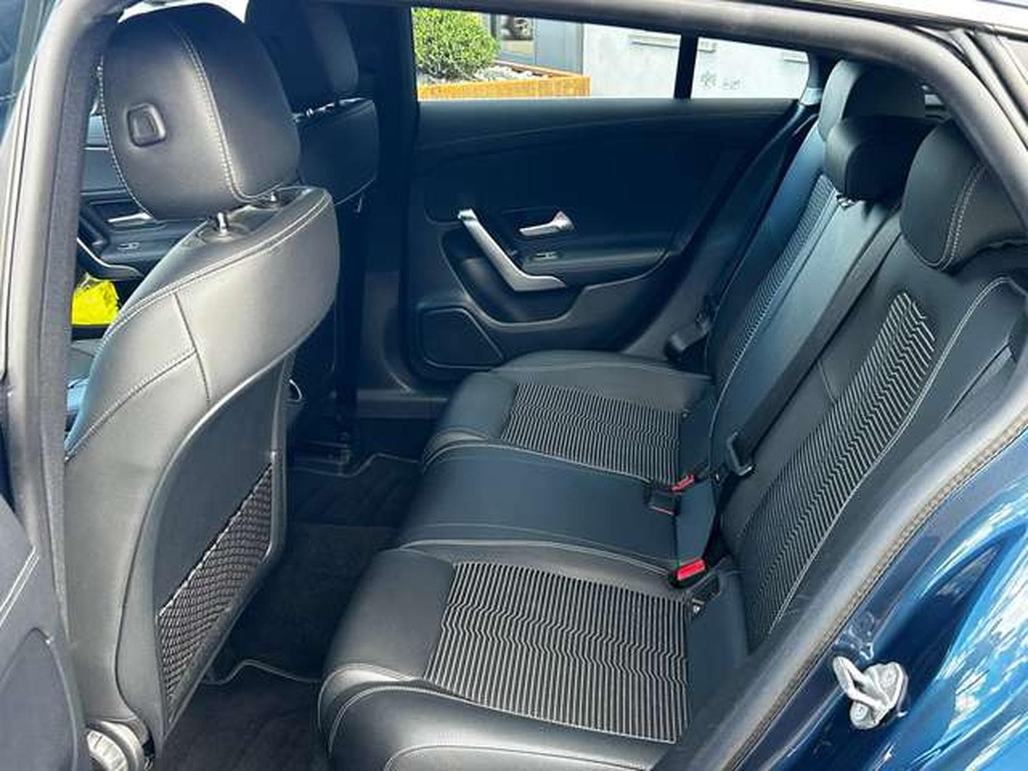 Mercedes CLA 180 DIESEL BUSINESS SOLUTION 116 CV (2022) - Photo 13