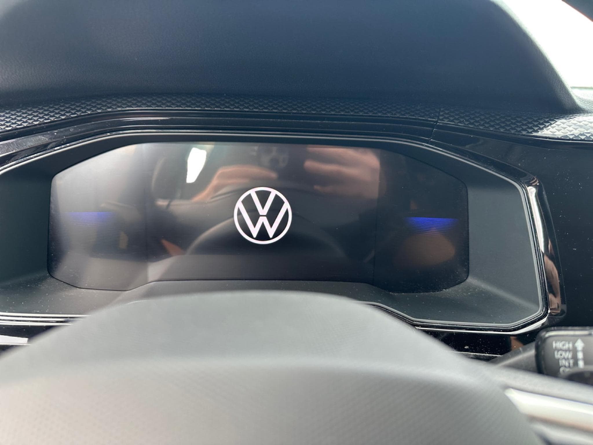 VW Polo 1.0 DSG Life (2024) - Photo 7