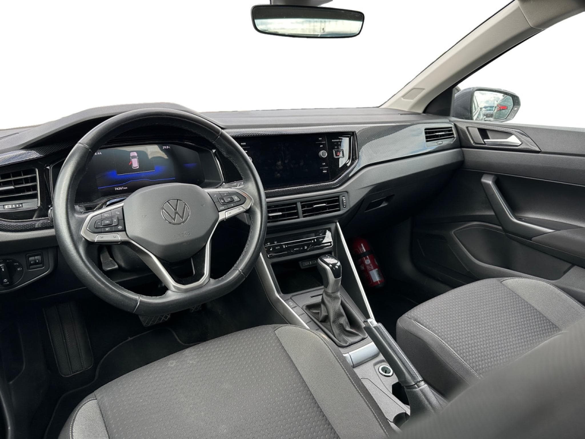 VW Polo 1.0 DSG Life (2024) - Photo 6
