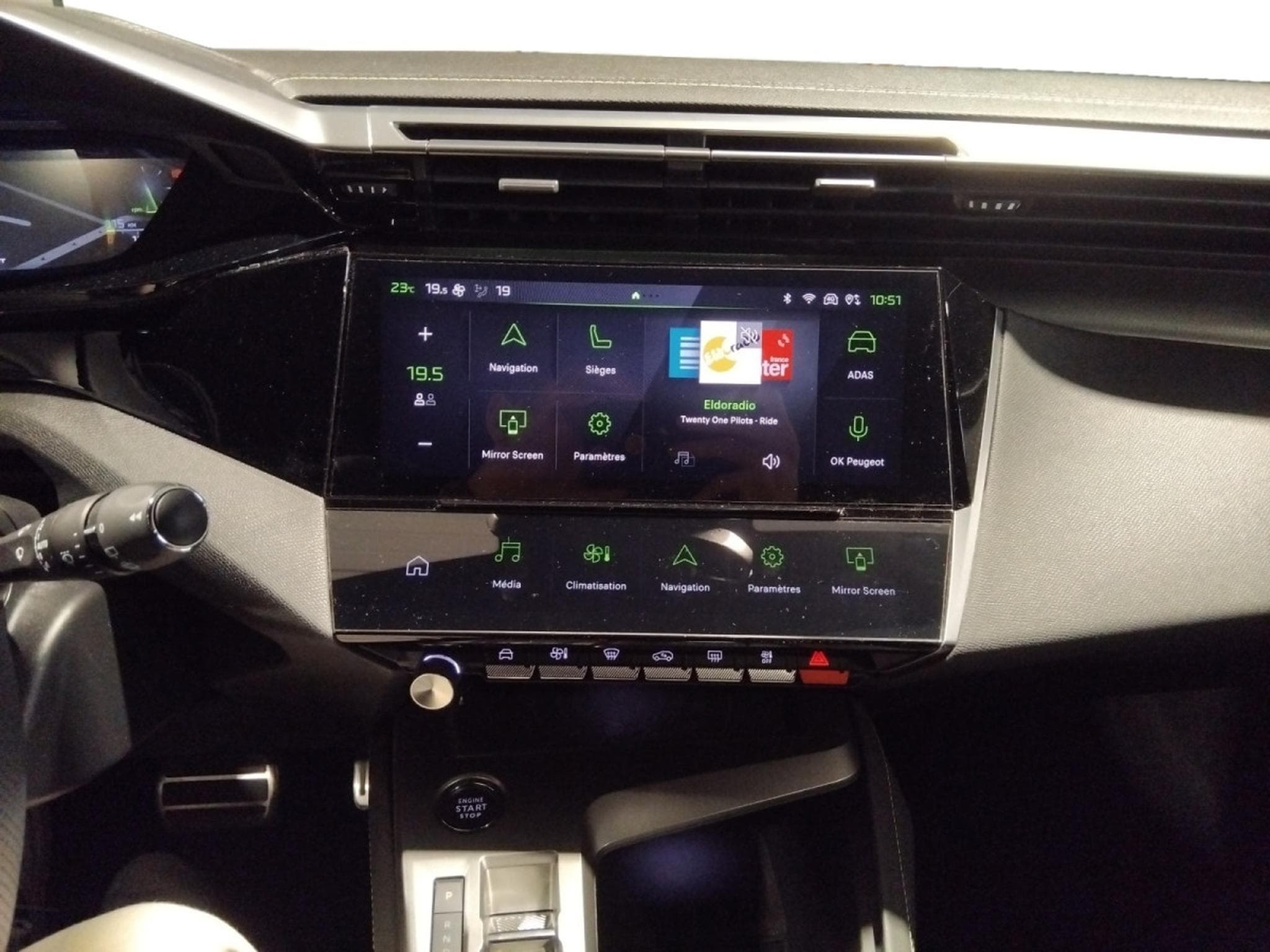 Peugeot 308 1.5 BlueHDi GT S&S (2024) - Foto 8