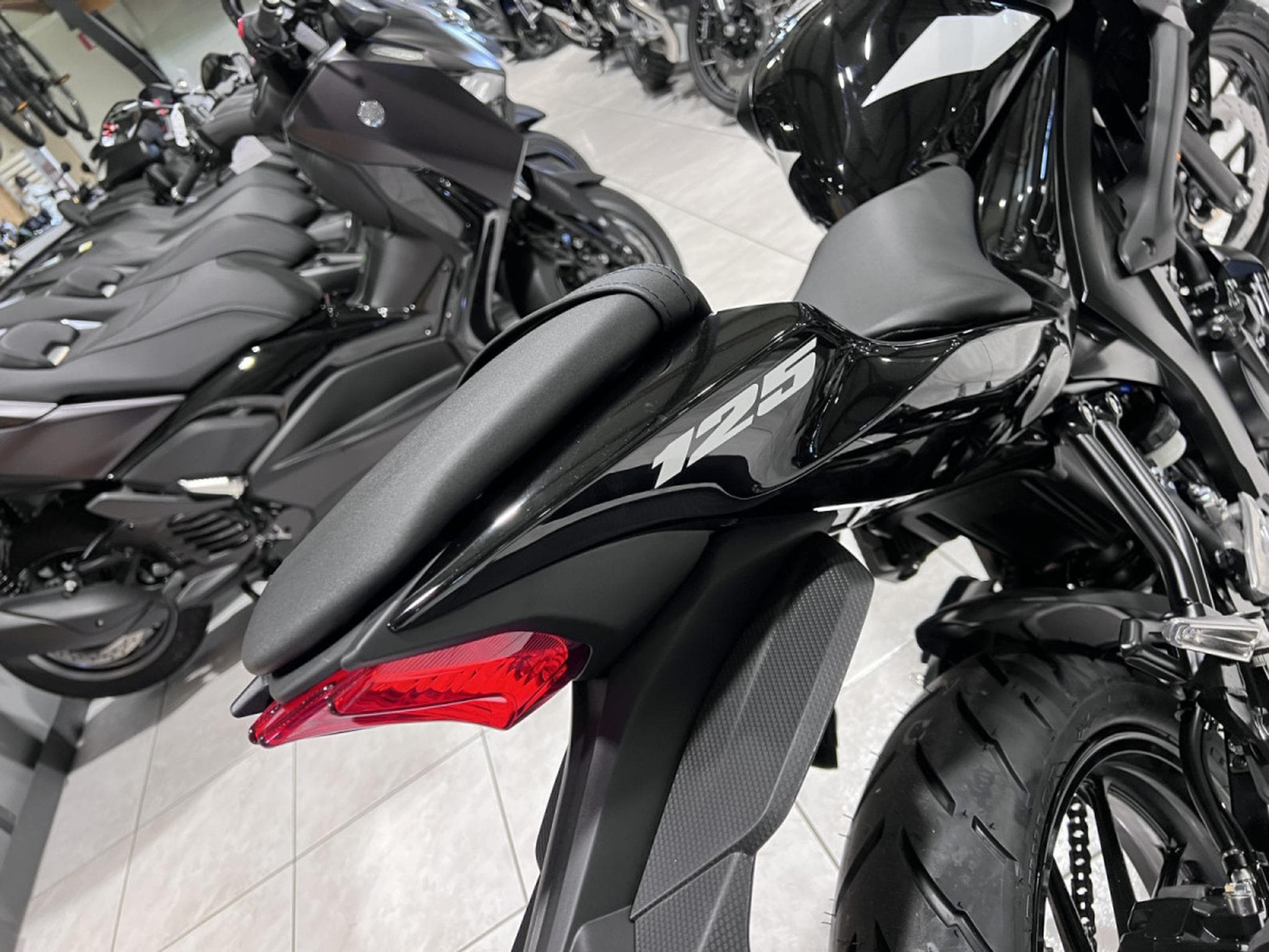 Suzuki GSX-S (2025) - Photo 5