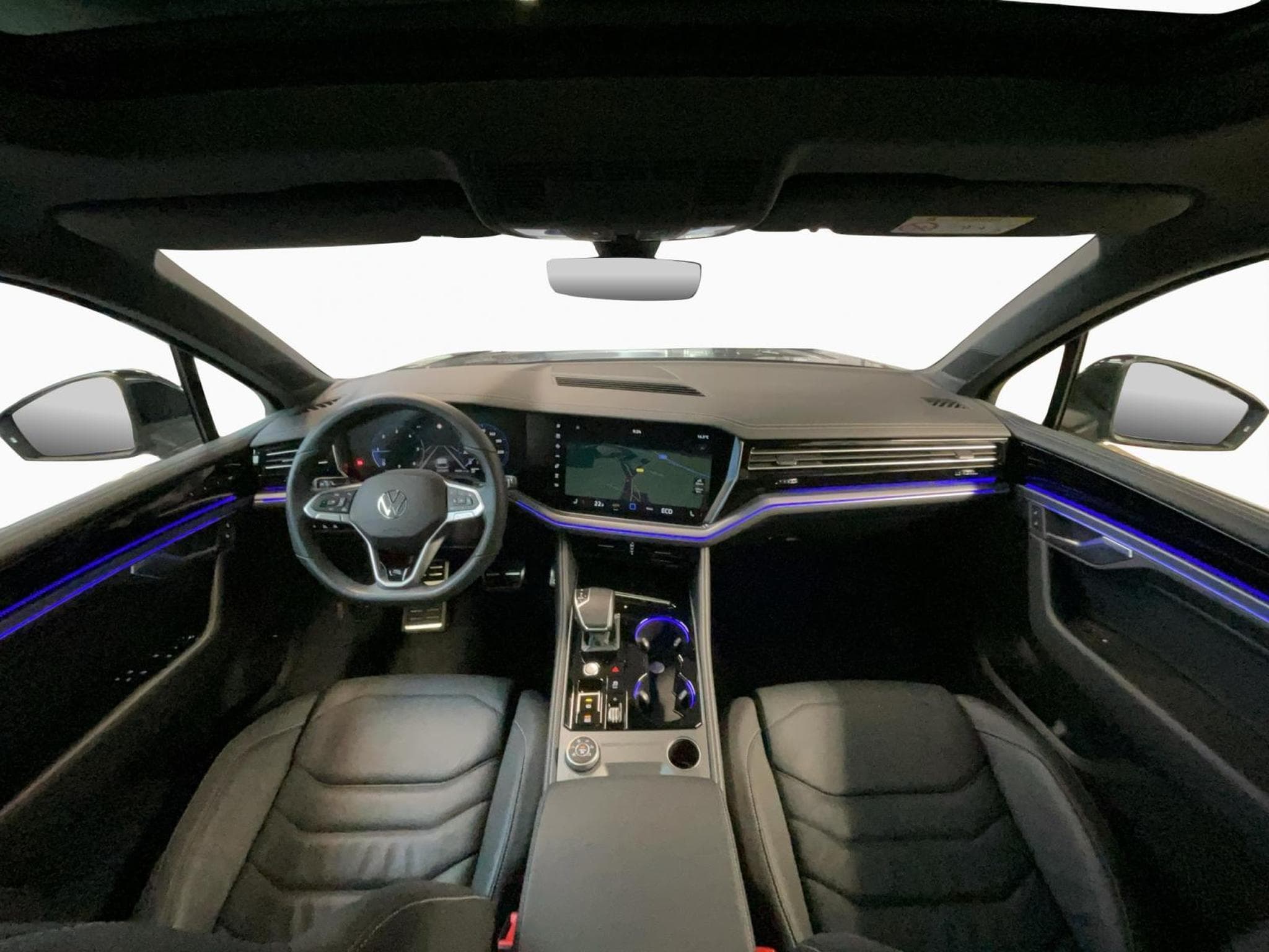 VW Touareg R-Line+V6+AUT8+4M+Pano+ (2024) - Photo 2