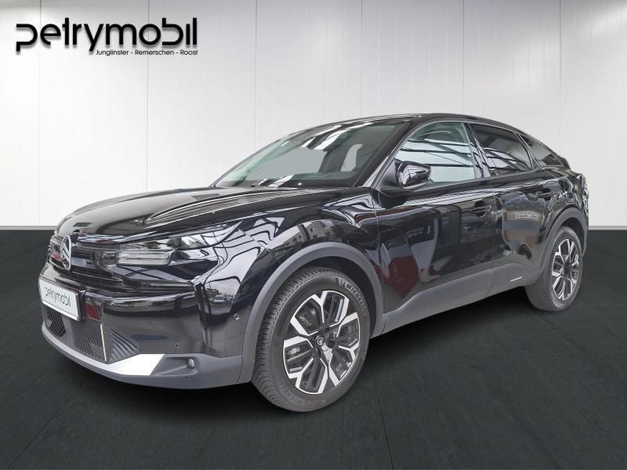 Citroën C4 & ë- Feel Pack (2025) - Photo 1