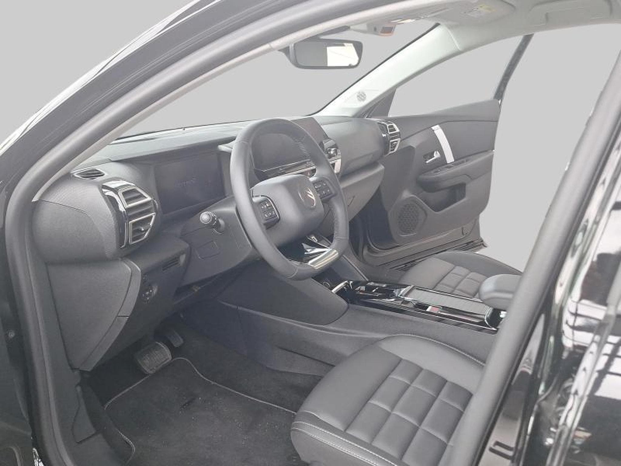 Citroën C4 & ë- Feel Pack (2025) - Photo 11