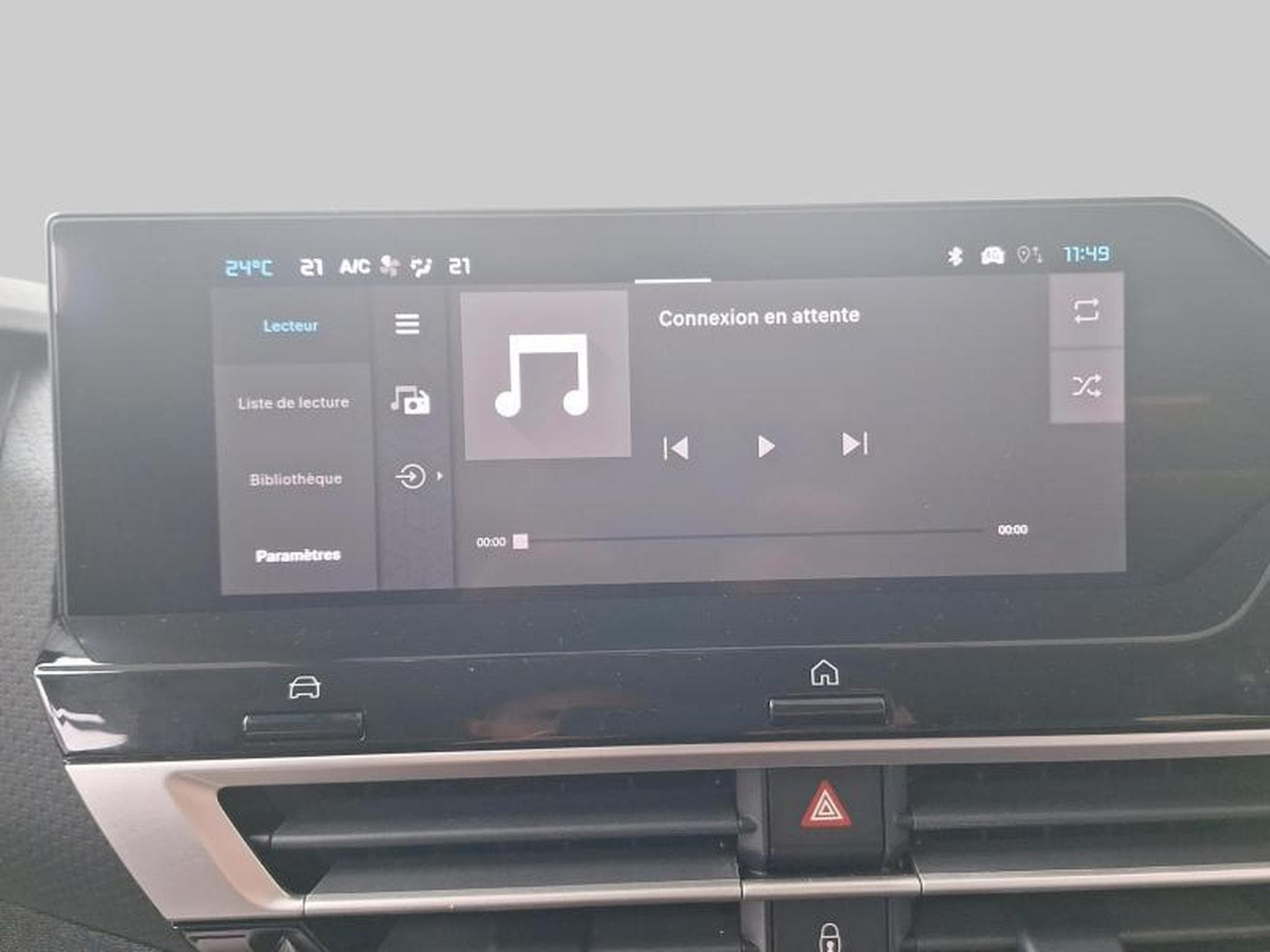 Citroën C4 & ë- Feel Pack (2025) - Photo 18
