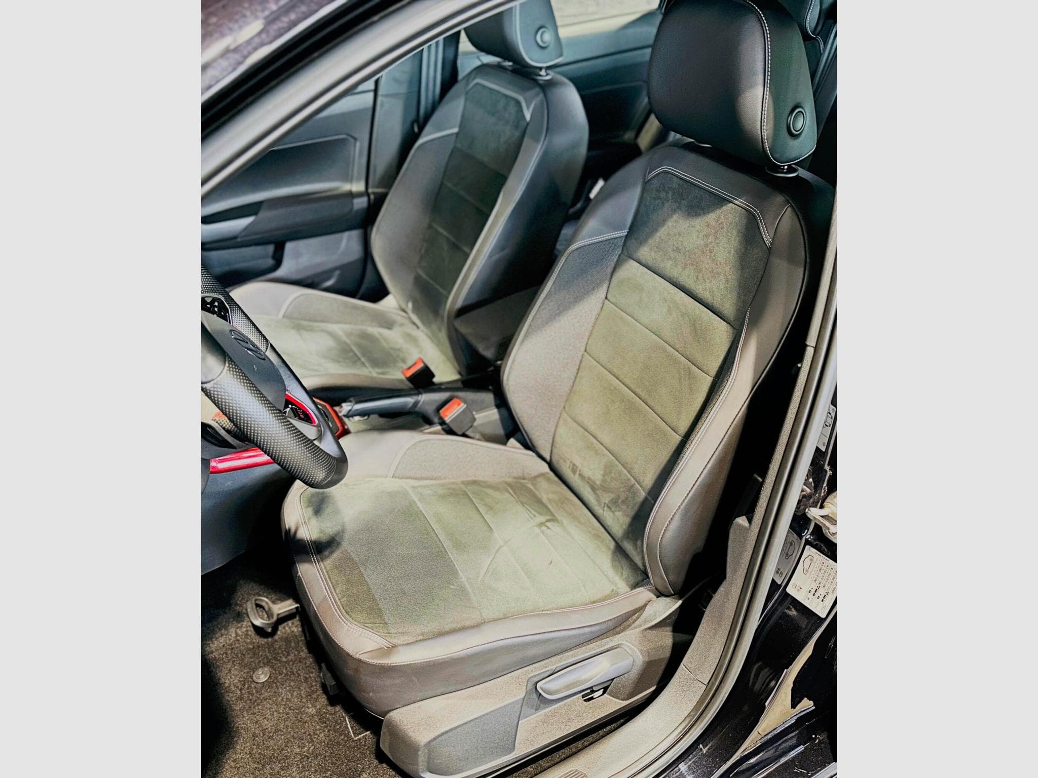 VW Polo POLO GTI TSI DSG (2023) - Photo 8