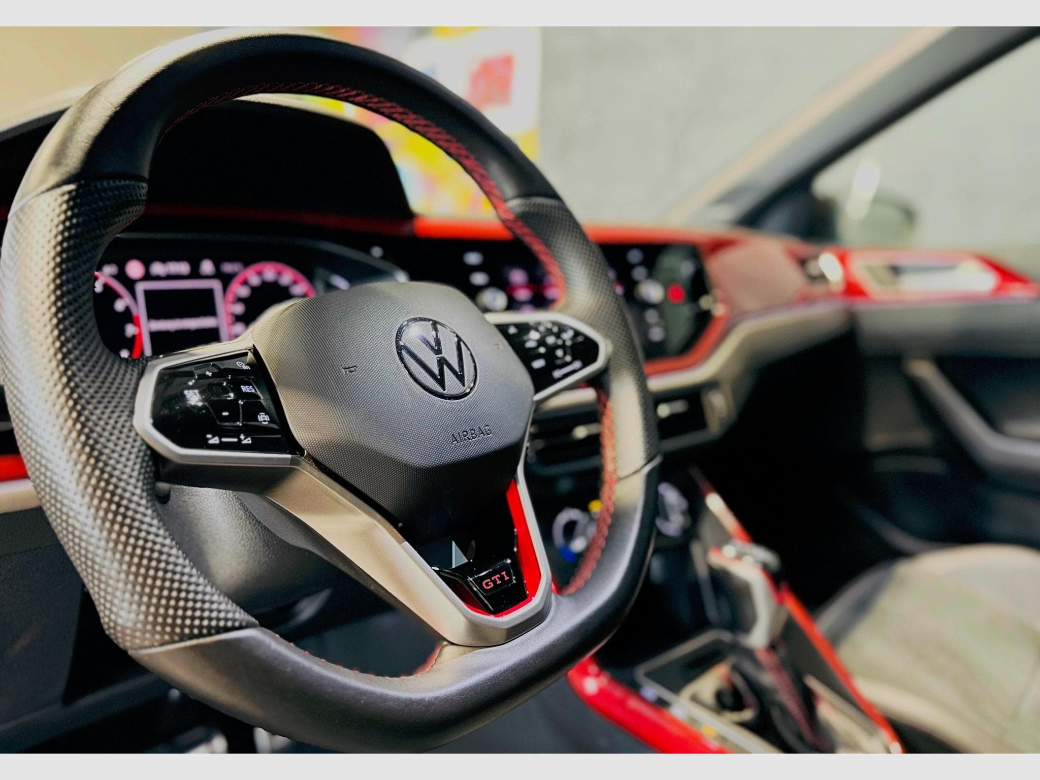VW Polo POLO GTI TSI DSG (2023) - Photo 10