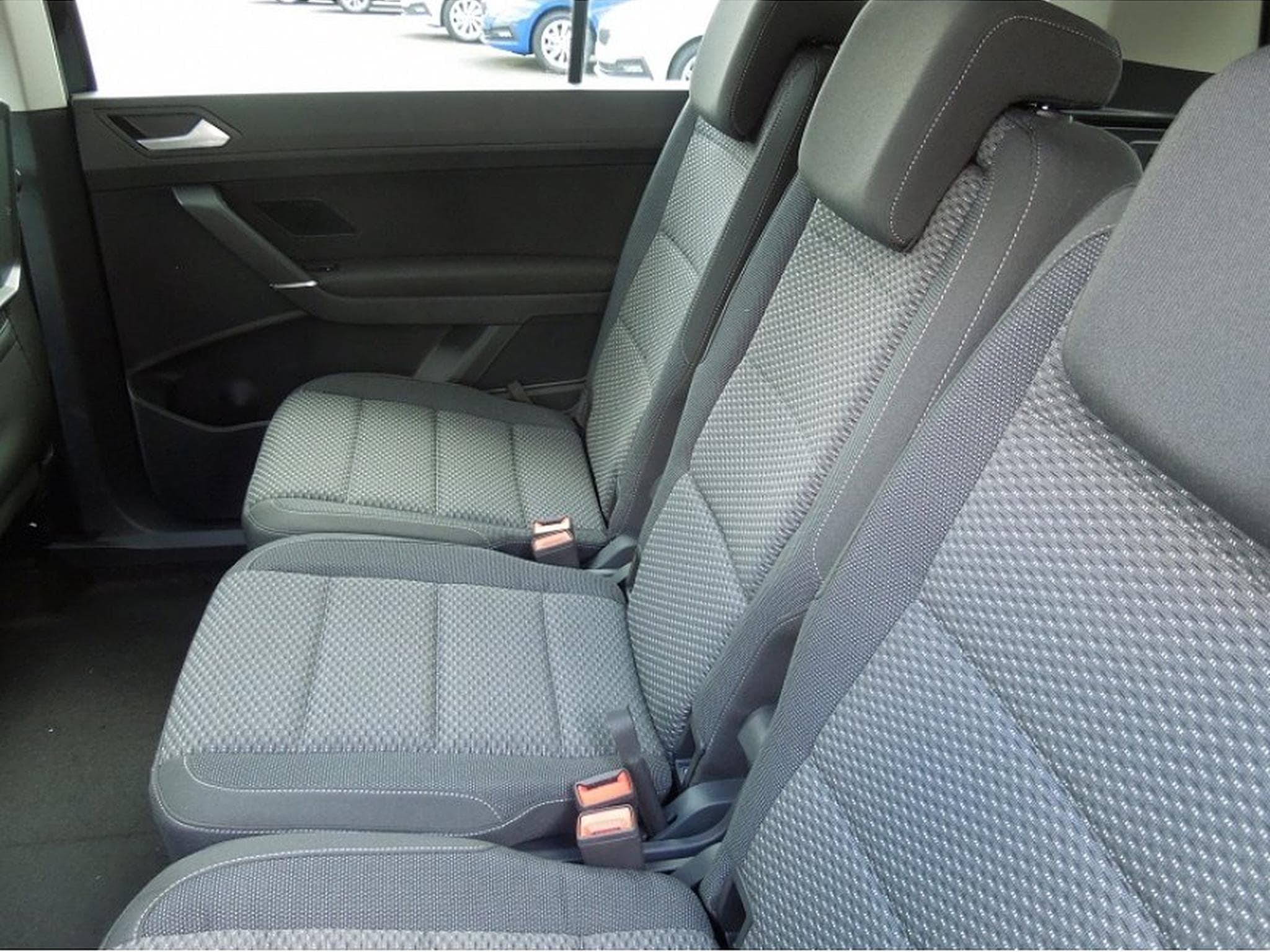 VW Touran (2026) - Photo 11