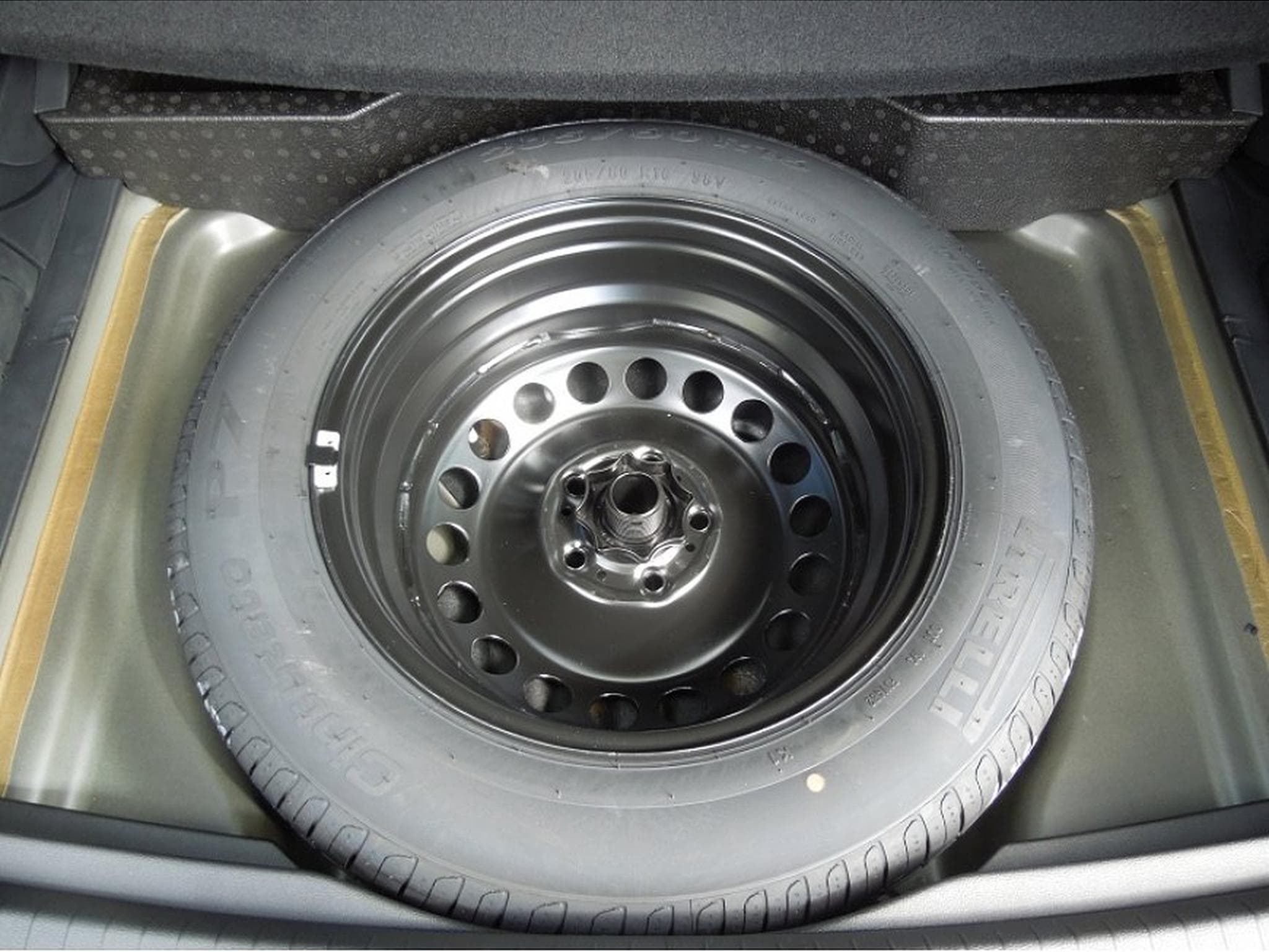 VW Touran (2026) - Photo 15