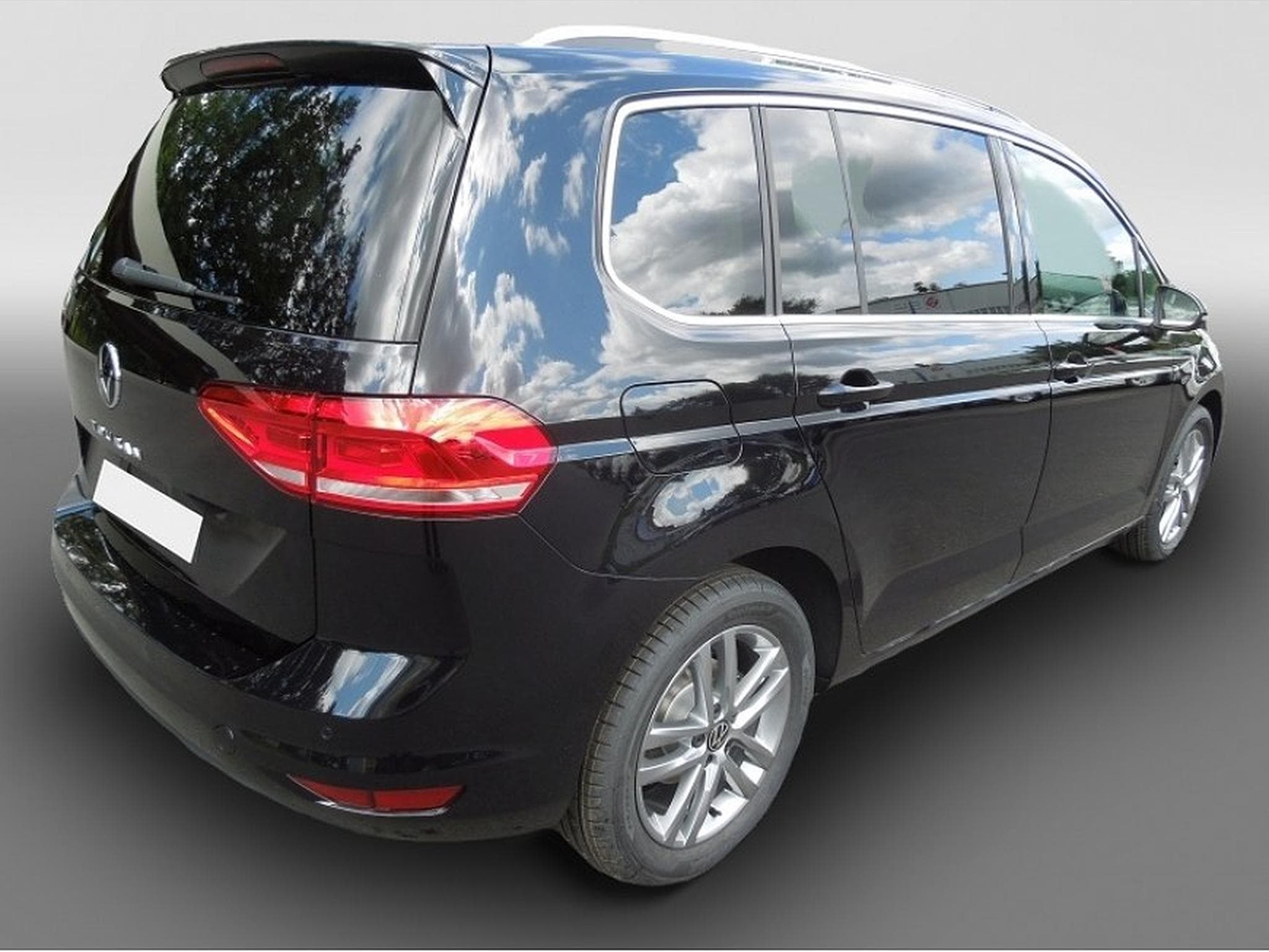 VW Touran (2026) - Photo 4