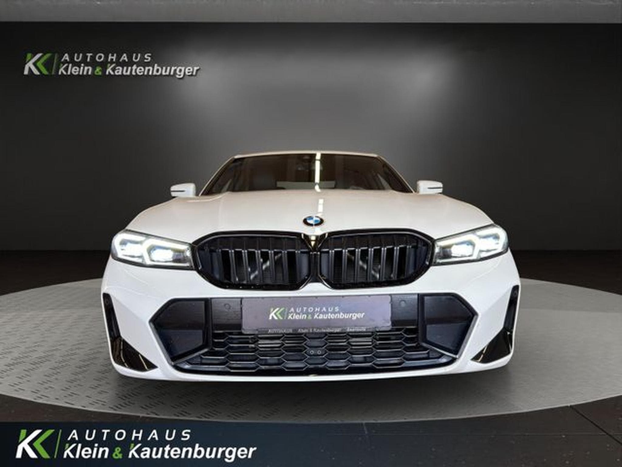 BMW 318 318i M Sport +SHADOW-LINE+CARBON+KAMERA+LED+AMBI (2023) - Foto 2