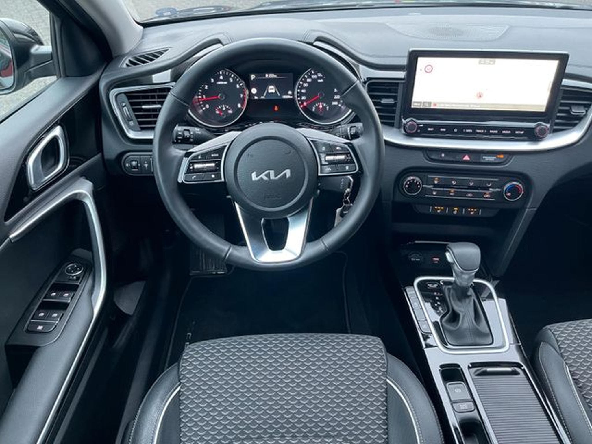 Kia XCeed XCeed 1.5T DCT Vision Navi Kamera LED SHZ (2025) - Photo 12