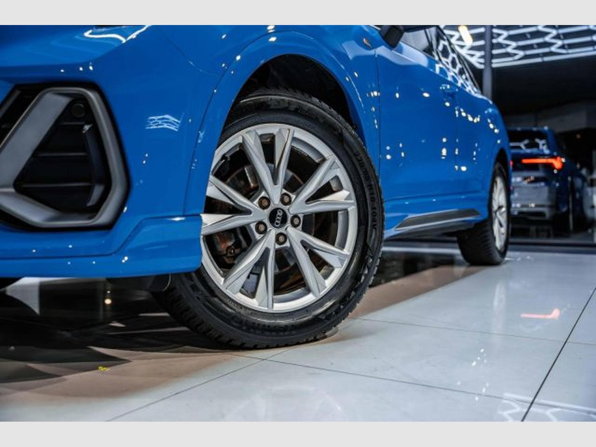 Audi Q3 Q3 2.0 TDI S-tronic S-Line NAVI LED PDC VIRTUAL (2022) - Photo 3