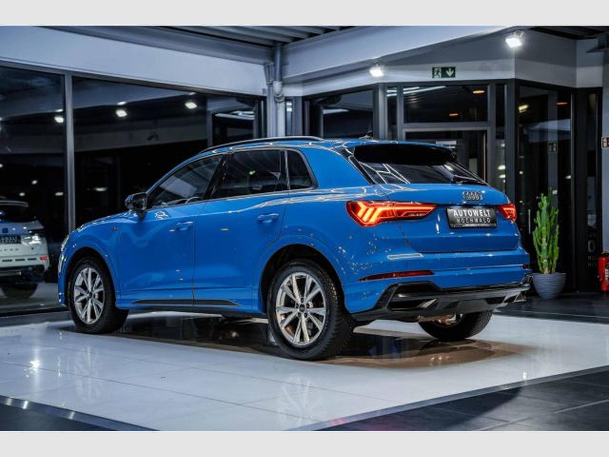 Audi Q3 Q3 2.0 TDI S-tronic S-Line NAVI LED PDC VIRTUAL (2022) - Photo 12