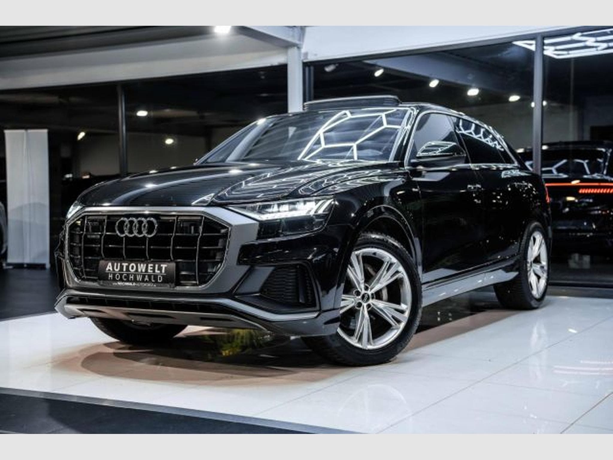 Audi Q8 Q8 3.0 TDI S-Line quattro PANO HD Matrix 21 Zoll (2023) - Photo 2