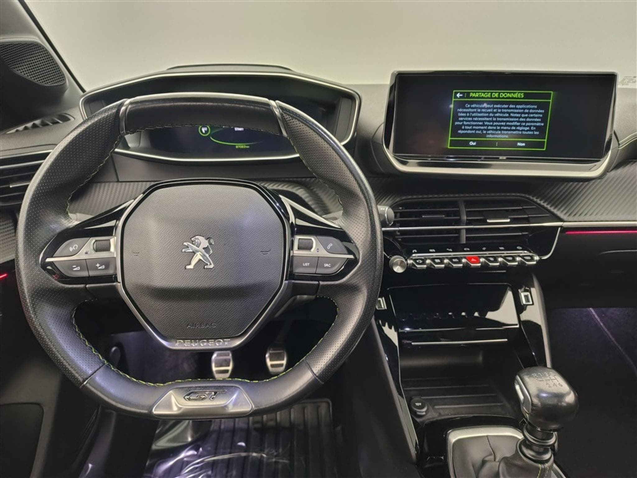 Peugeot 208 1.2i PureTech GT (EU6.4) (2022) - Photo 9