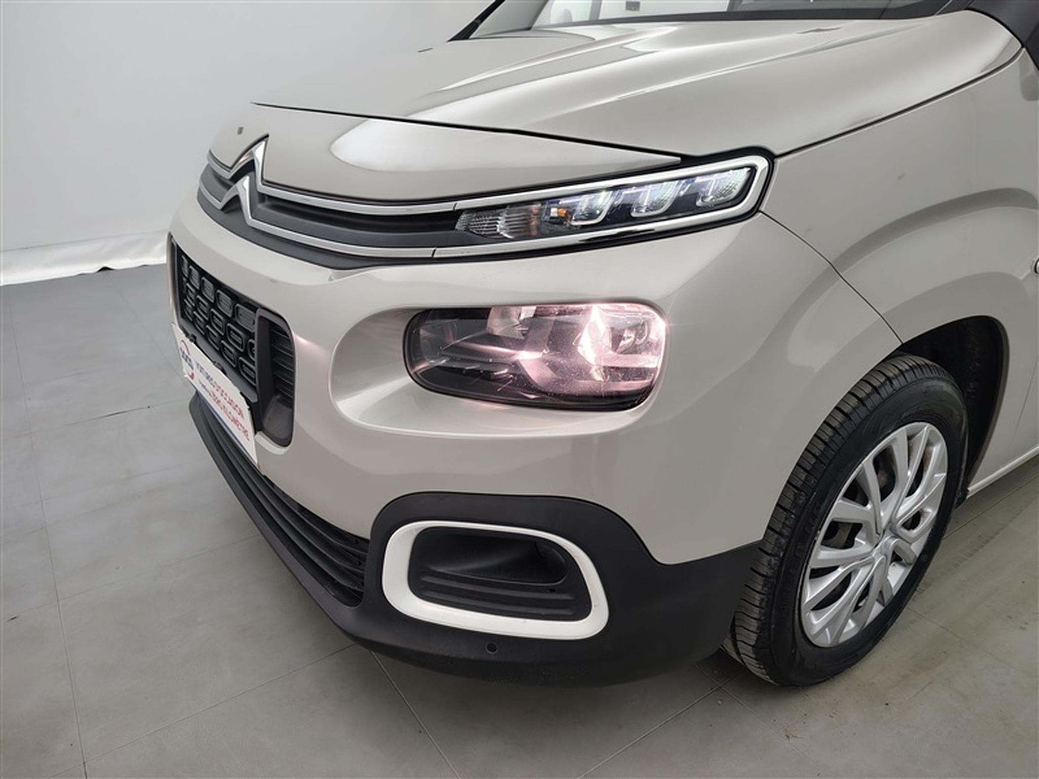Citroen Berlingo 1.5 BlueHDi M Start S&S 7PLACES (2020) - Photo 15