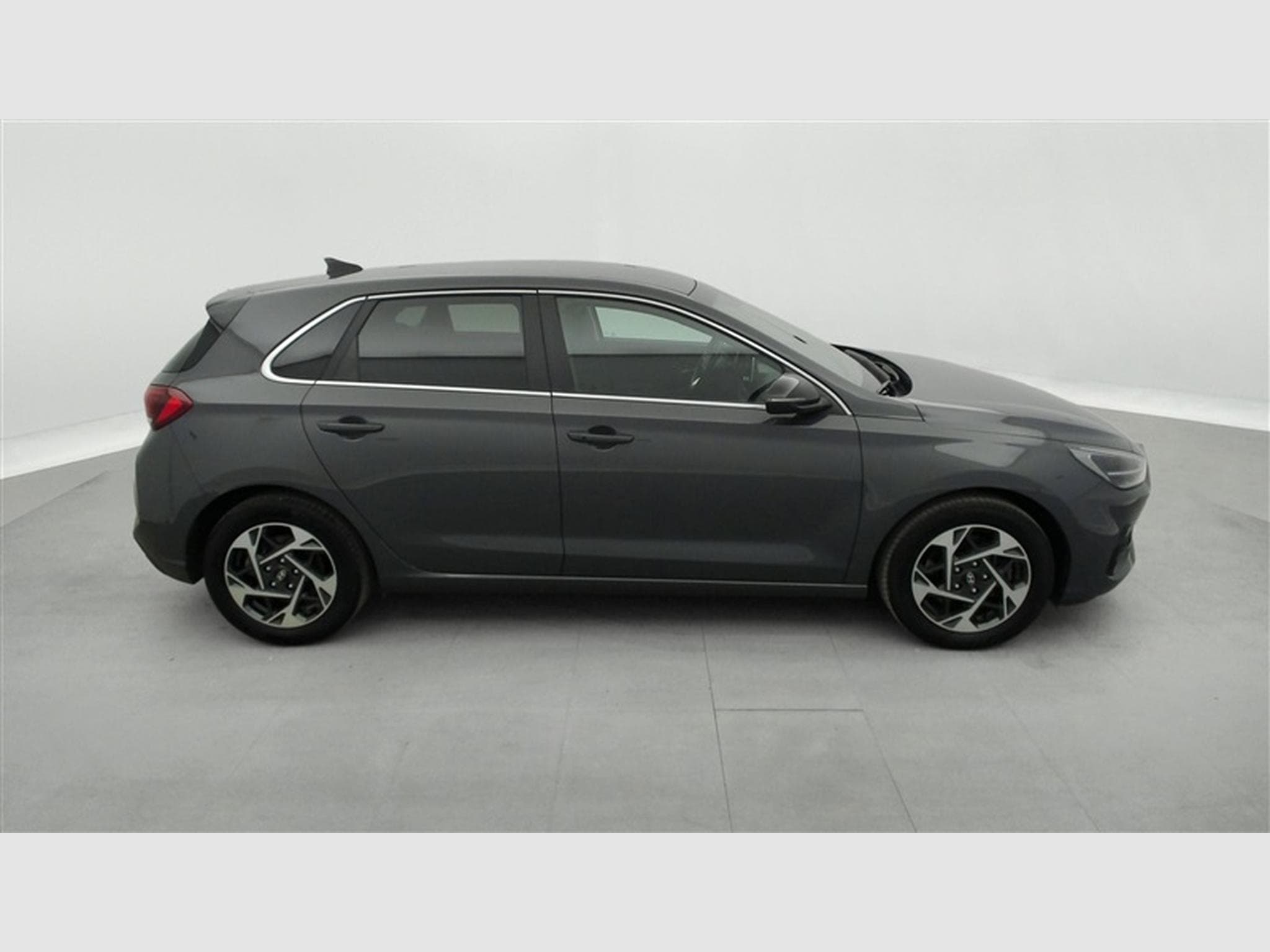 Hyundai i30 1.0 T-GDi Techno DCT NAVI / FULL LED (2024) - Photo 24