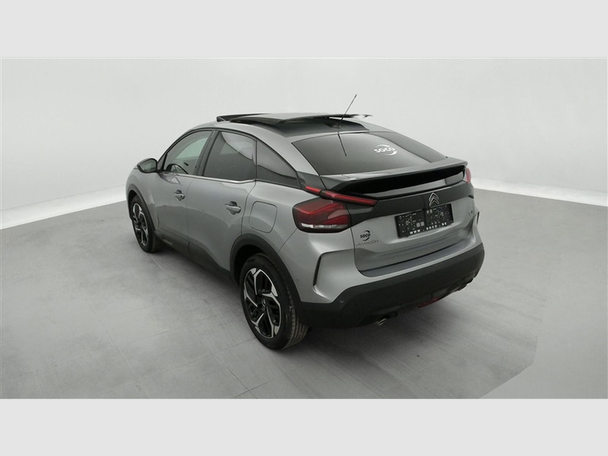 Citroën C4 1.2 PureTech Shine Pack CUIR/NAVI/TO PANO/FULL LED/JA (2022) - Photo 2
