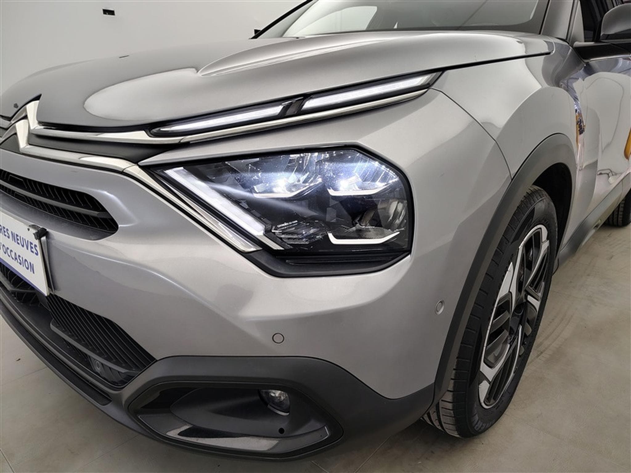 Citroën C4 1.2 PureTech Shine Pack CUIR/NAVI/TO PANO/FULL LED/JA (2022) - Photo 15