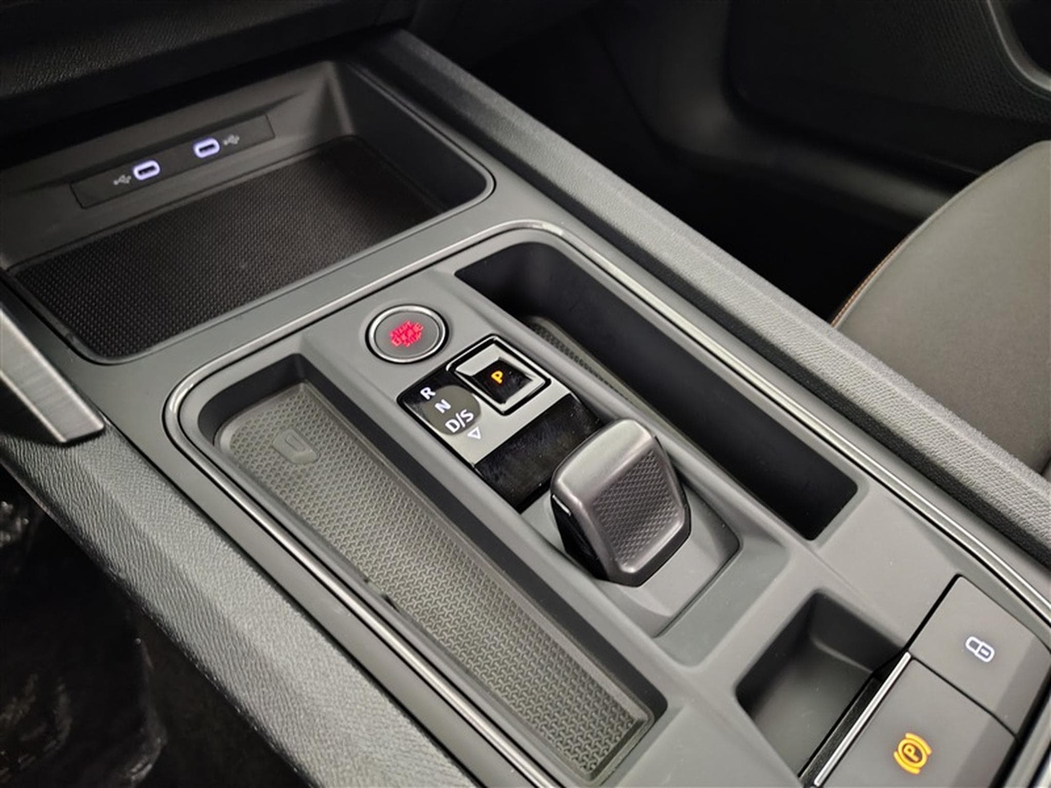 Cupra Formentor 1.5 TSI 150Cv DSG S-CUIR / FULL LED / PDC / ALU (2024) - Photo 12