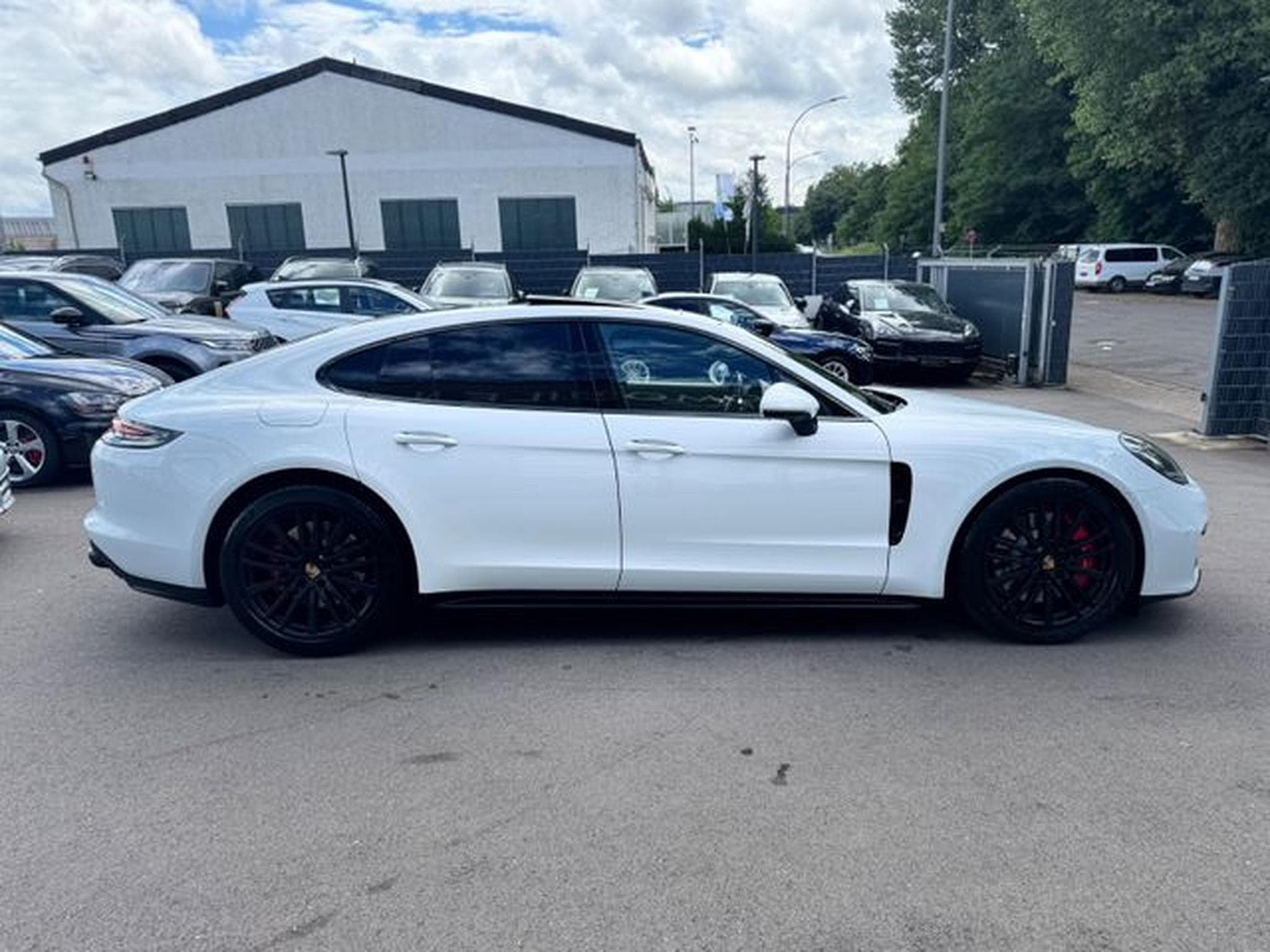 Porsche Panamera PANAMERA GTS*SPORT-DESIGN*SOFTCLOSE*SPORT-ABGAS* (2021) - Photo 11