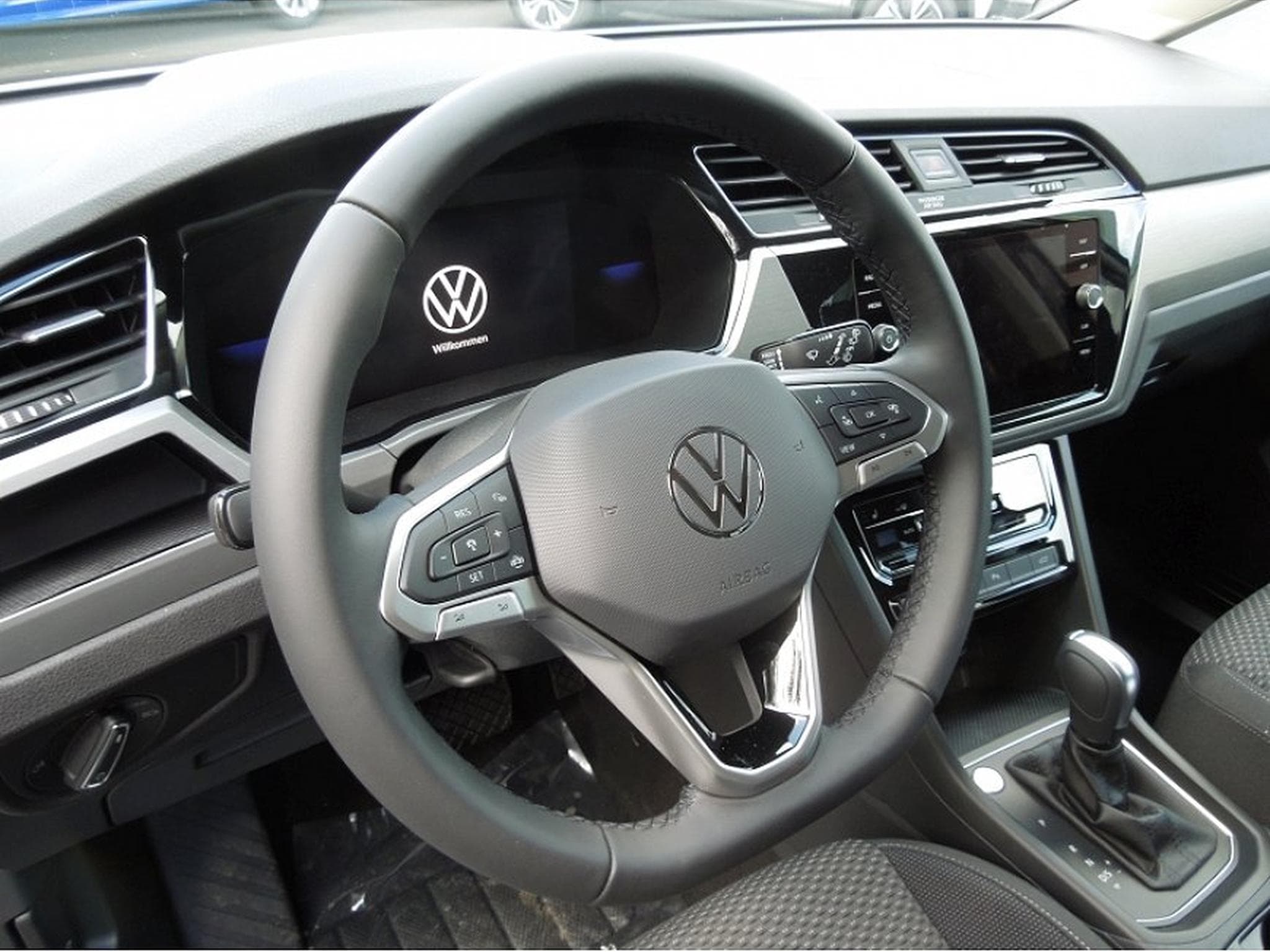 VW Touran (2026) - Photo 6