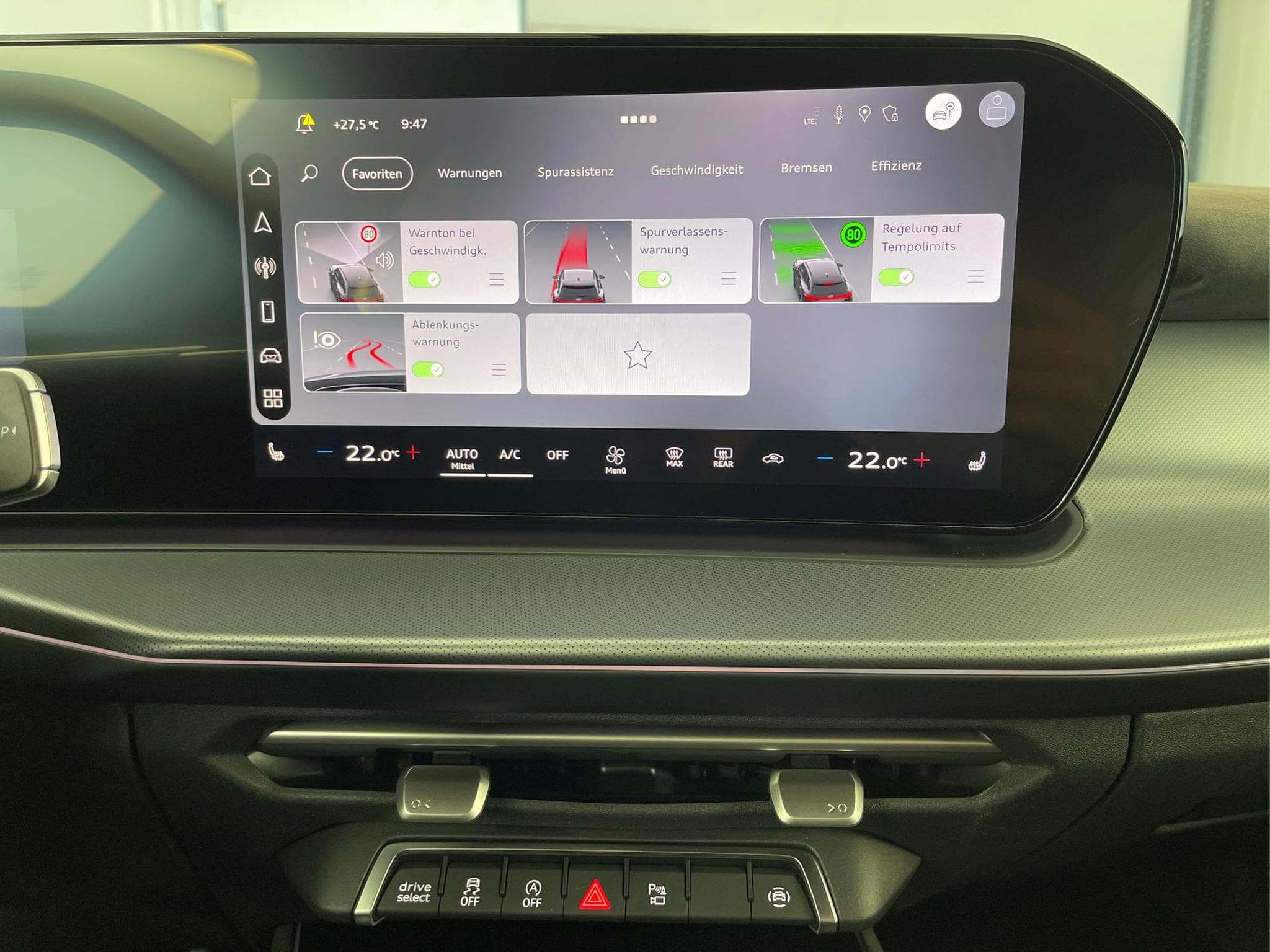 Audi Q3 Sportback NEU (2026) - Photo 11