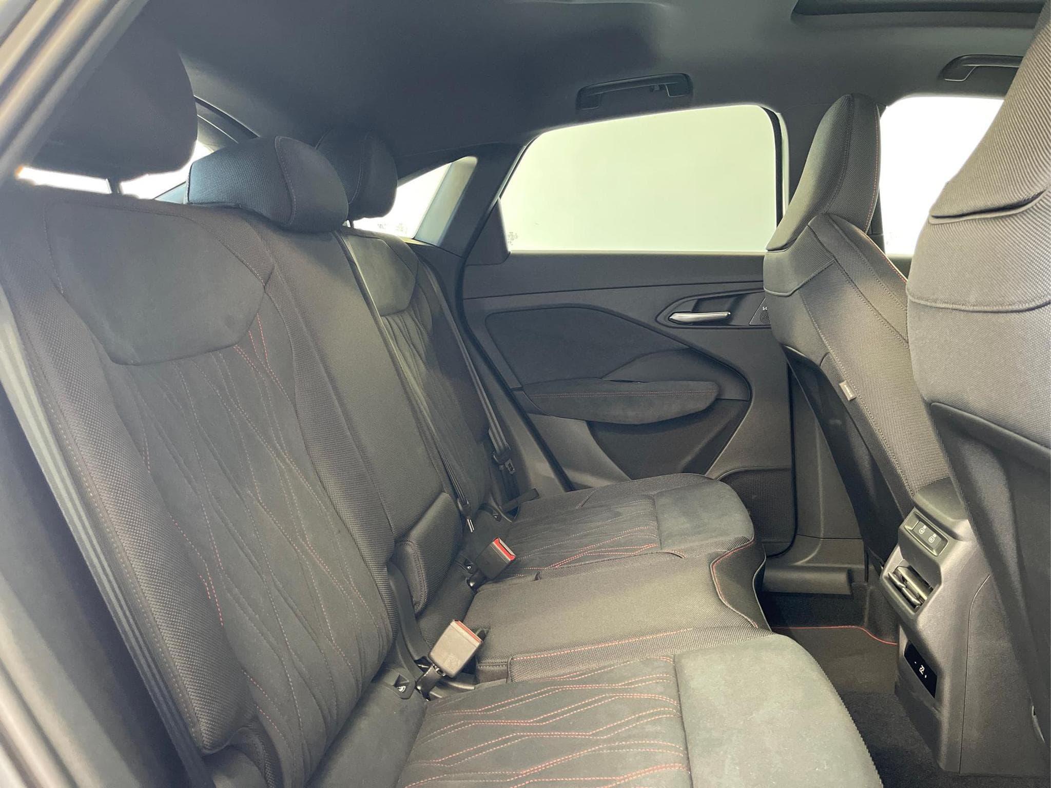 Audi Q3 Sportback NEU (2026) - Photo 18