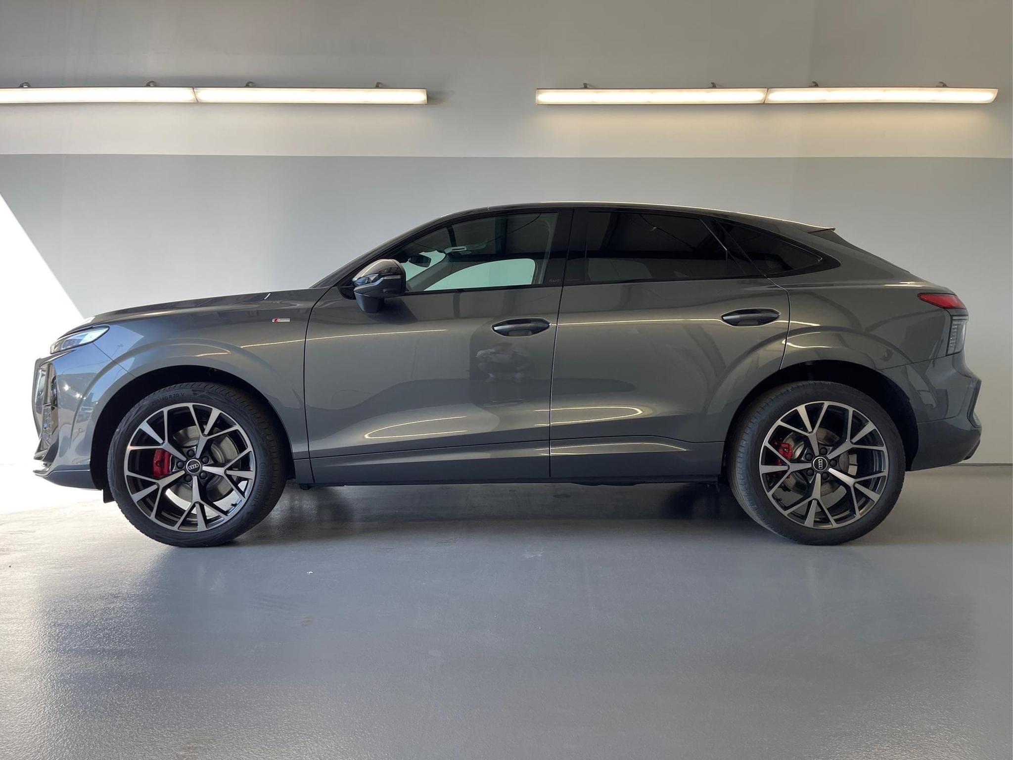 Audi Q3 Sportback NEU (2026) - Photo 3
