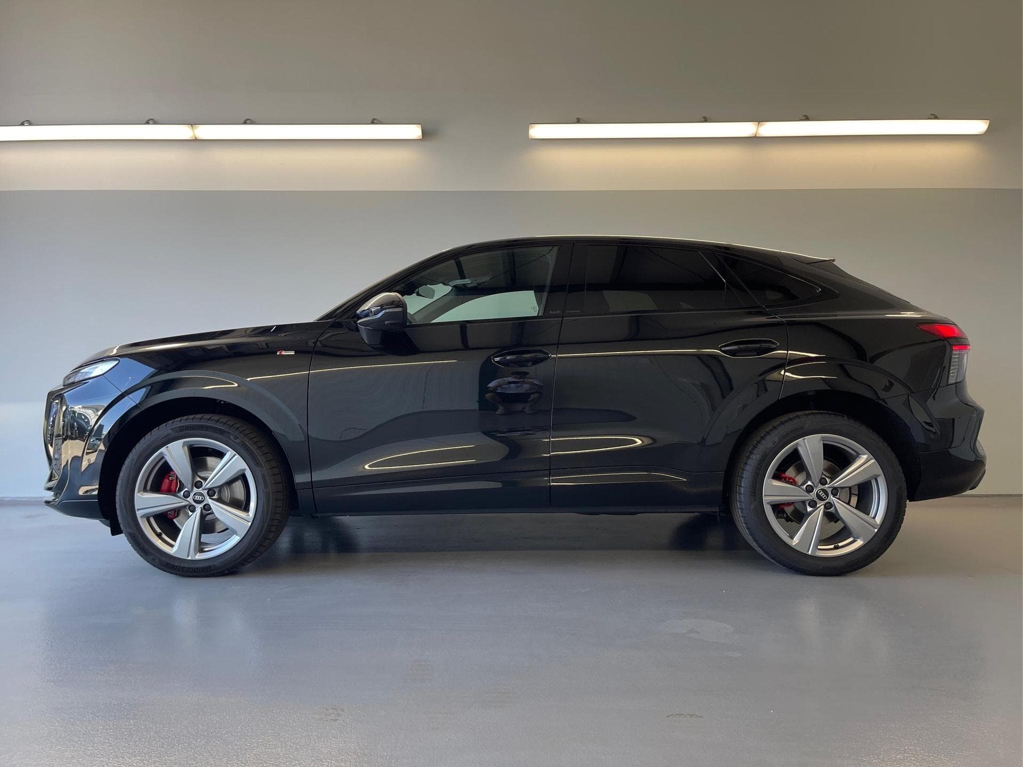 Audi Q3 Sportback NEU (2026) - Photo 3