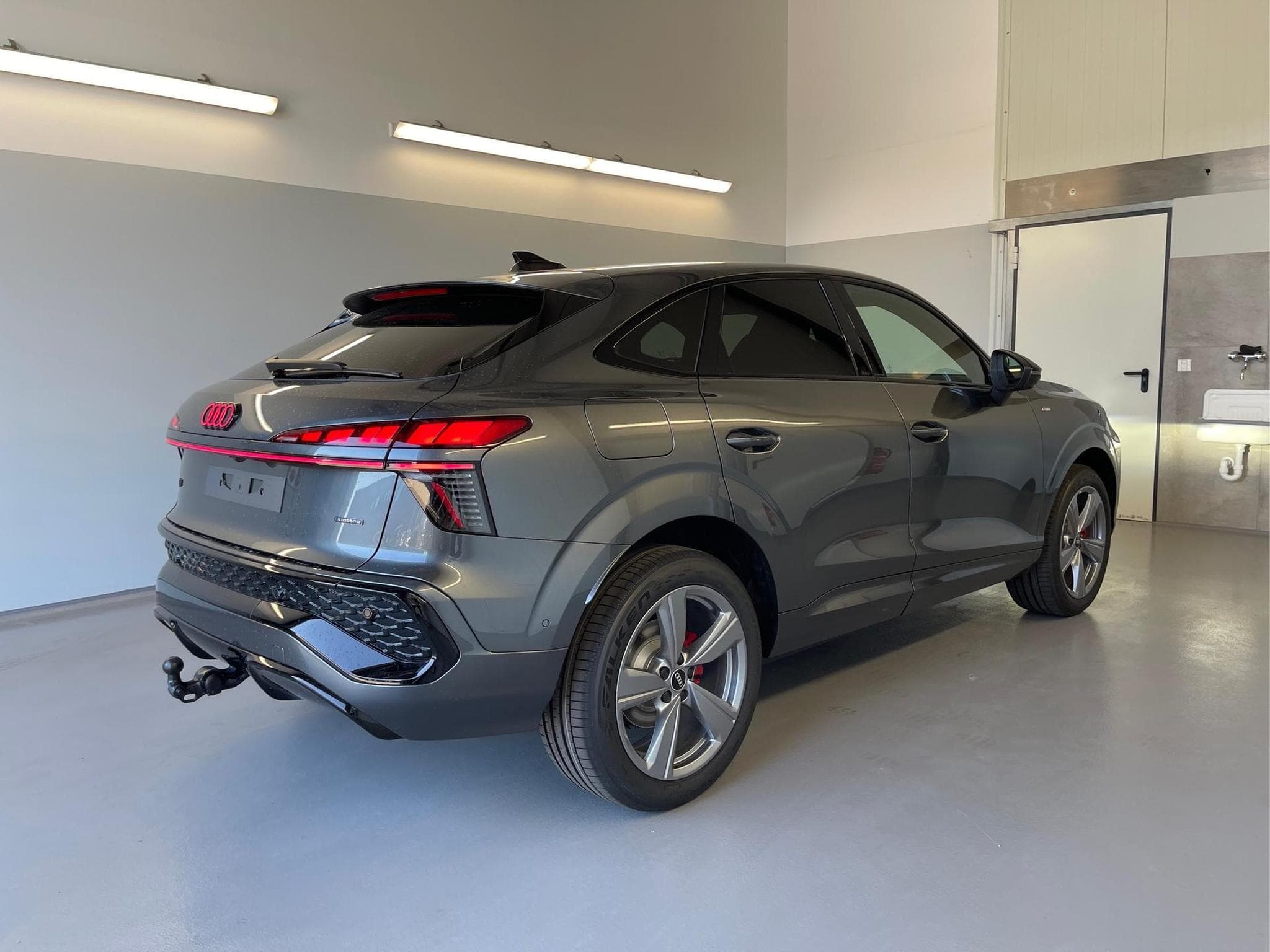 Audi Q3 Sportback NEU (2026) - Photo 4