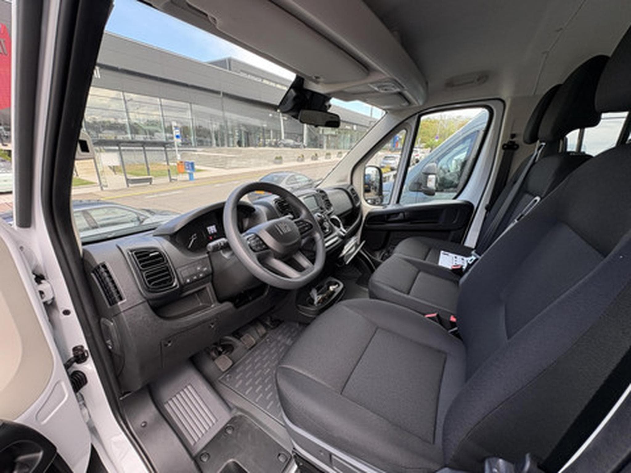 Fiat Ducato Double Cabine Tri Benne Basculante (2026) - Photo 2