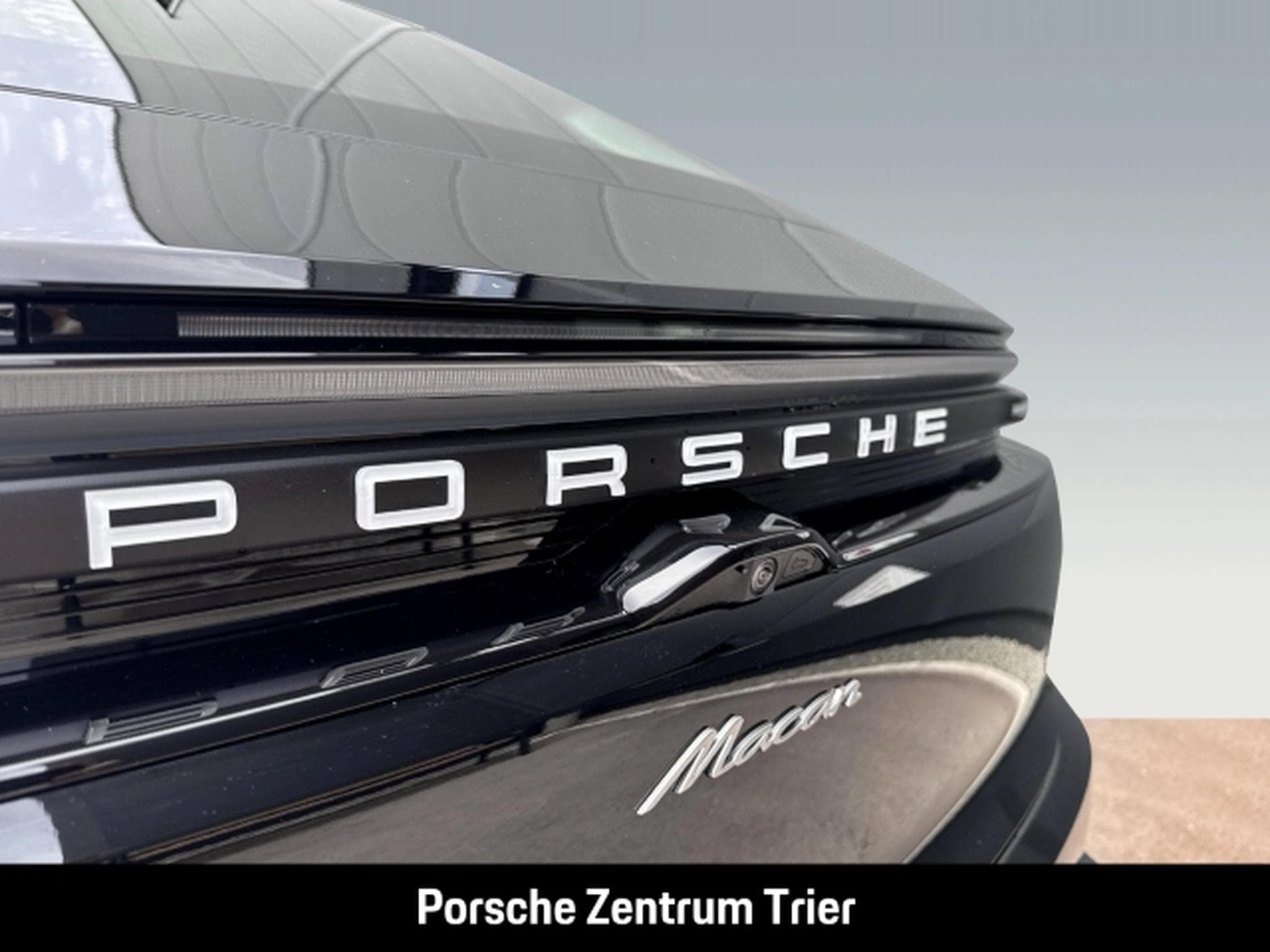Porsche Macan Surround-View BOSE PASM LED-Matrix (2026) - Photo 13