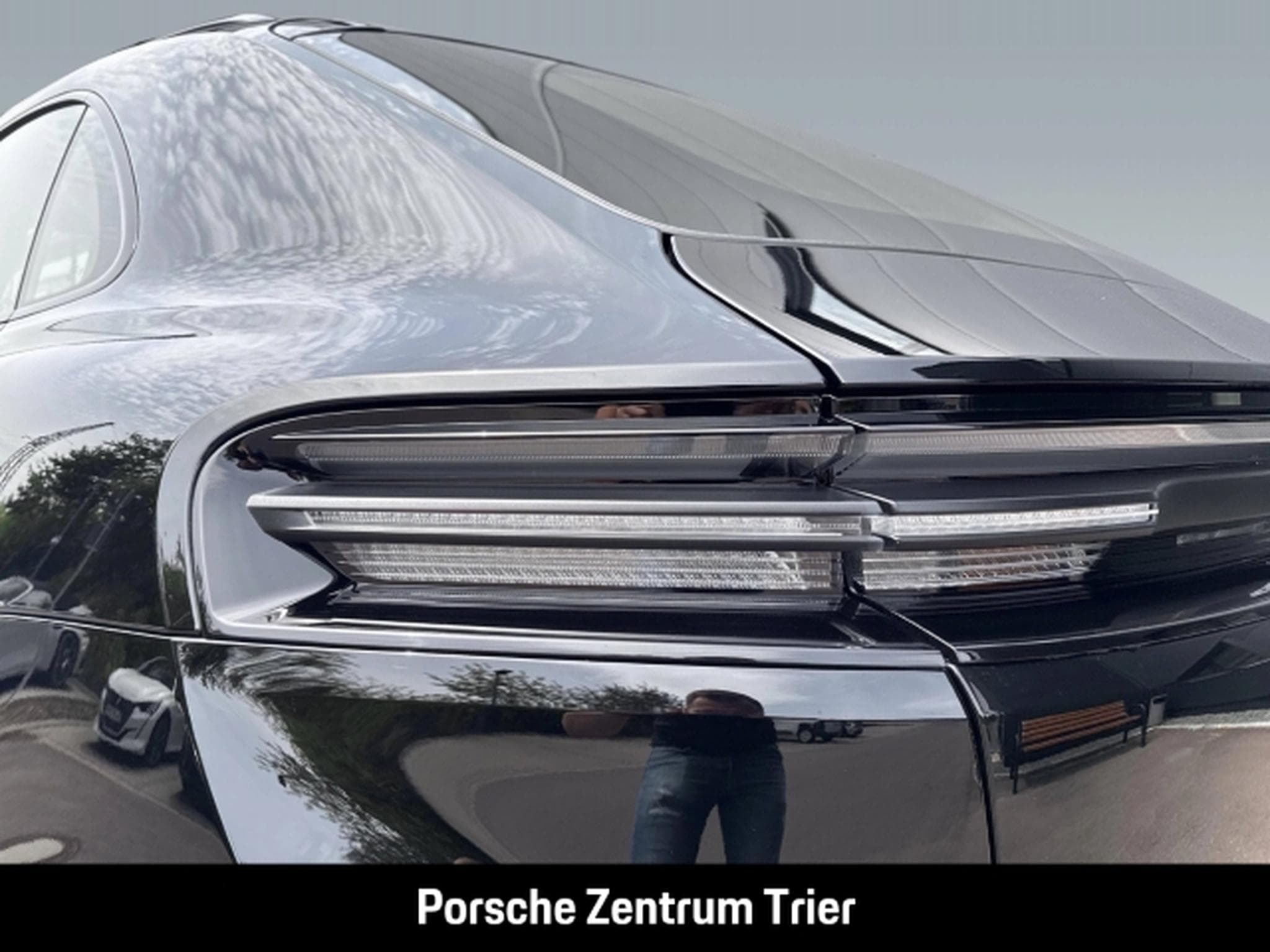 Porsche Macan Surround-View BOSE PASM LED-Matrix (2026) - Photo 12