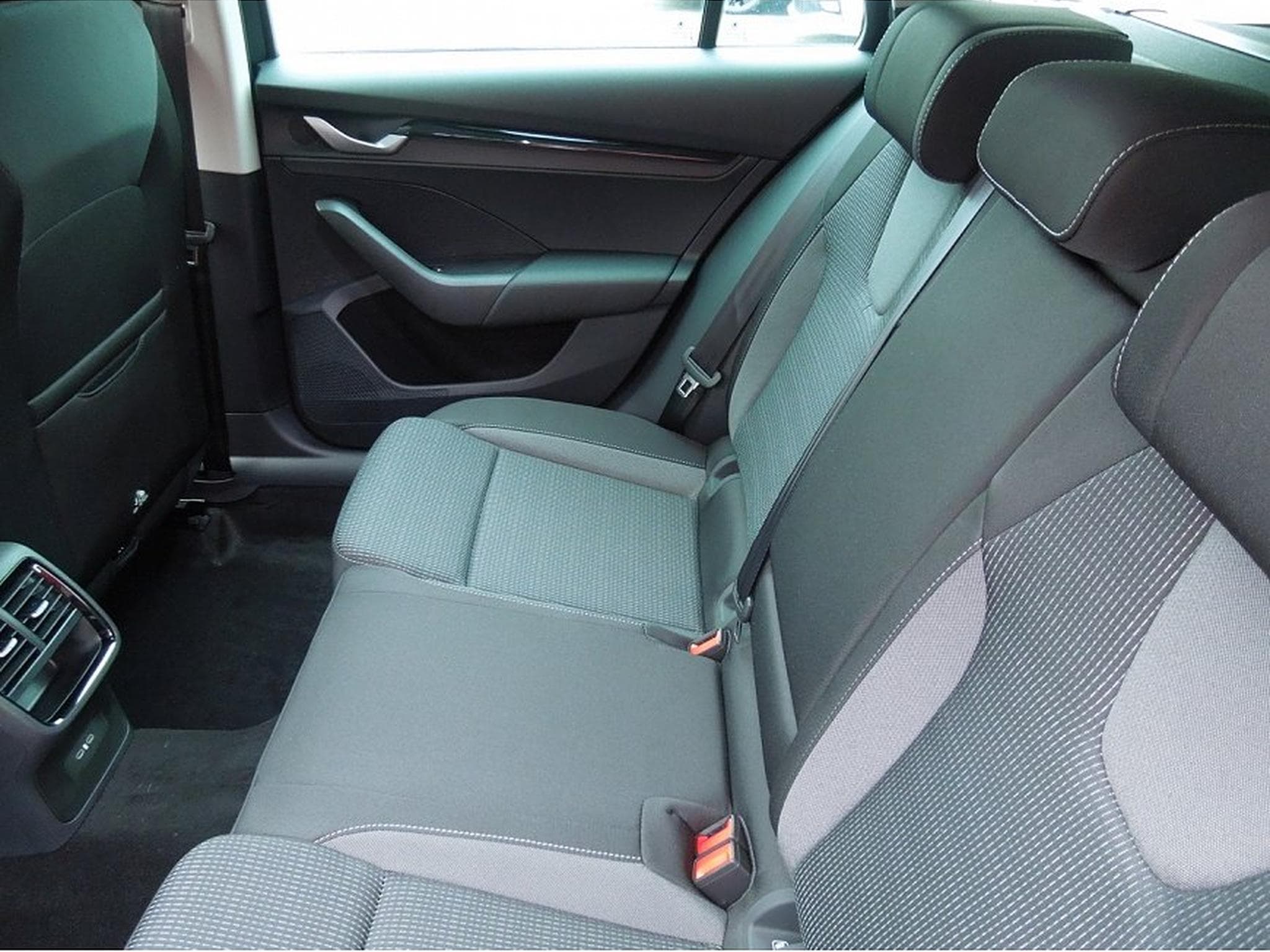 Skoda Octavia (2026) - Foto 16