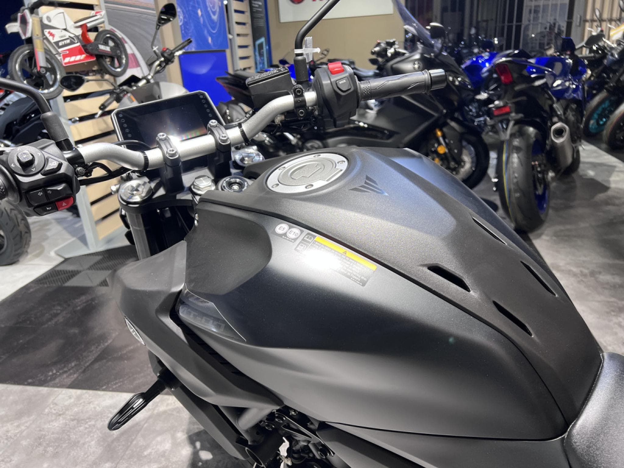 Yamaha MT07 + QuickShifter offert (2026) - Photo 6