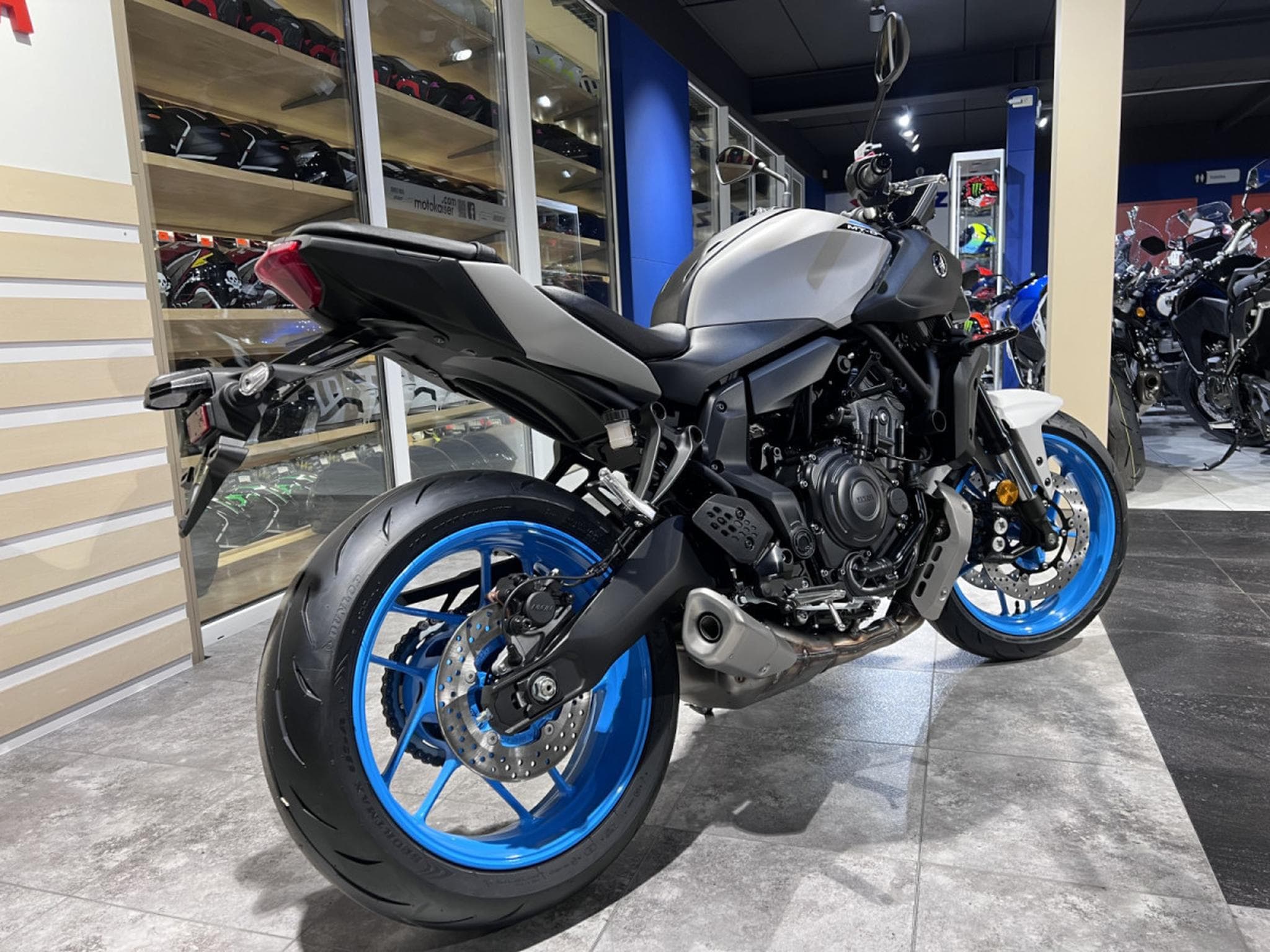 Yamaha MT07 + QuickShifter offert (2026) - Photo 3