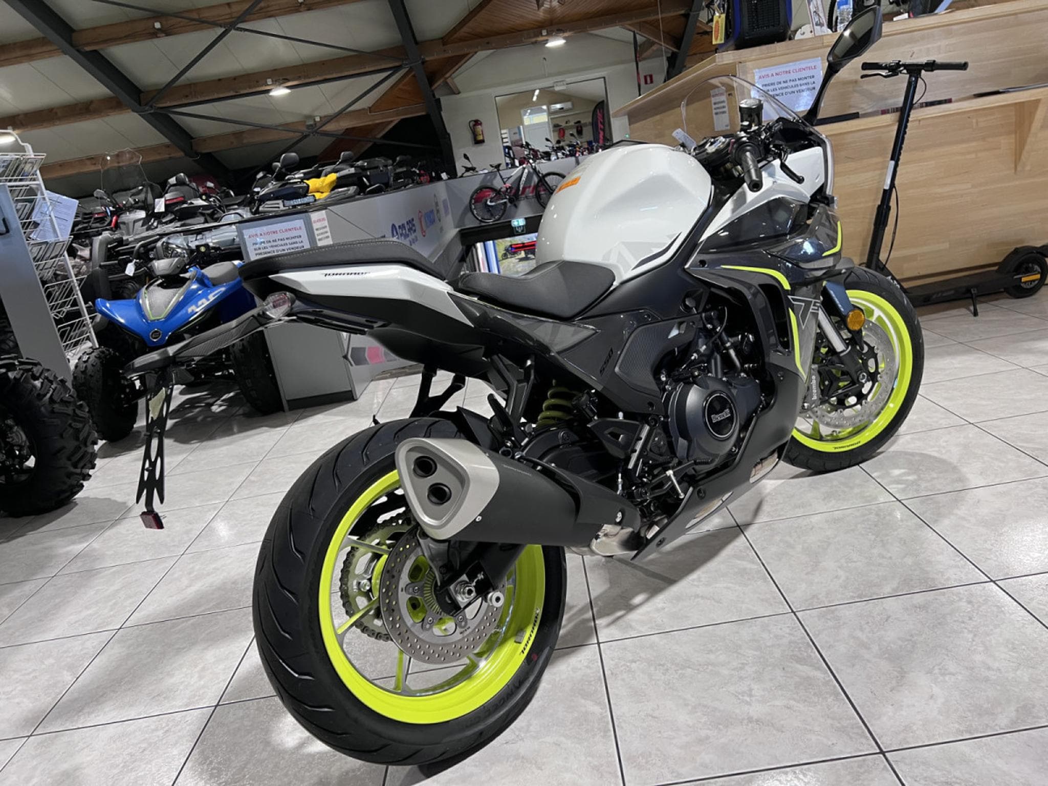 Benelli Tornado 550 (2026) - Photo 3