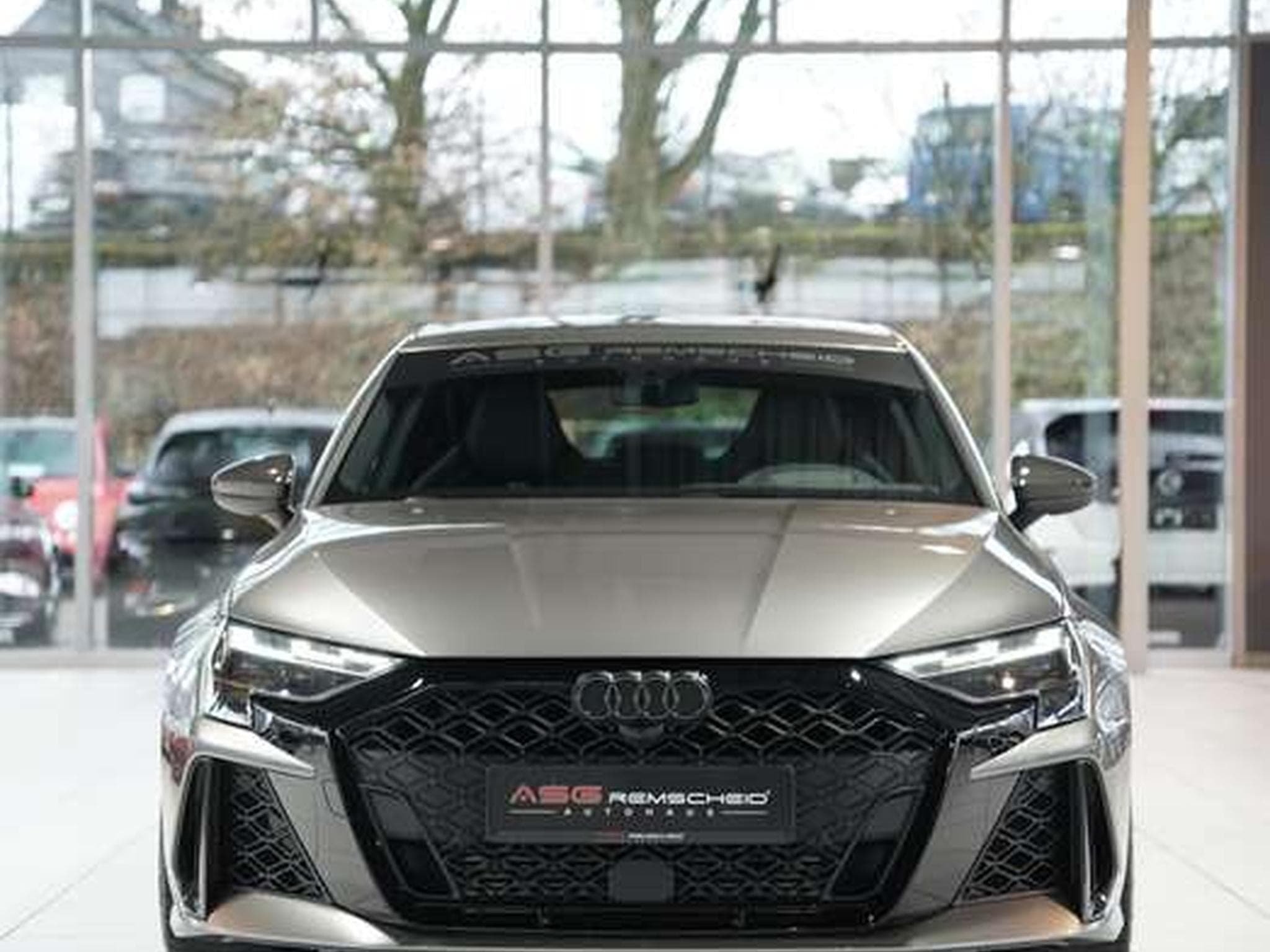 Audi RS3 q. Sportback 1.HD*Schale*S-AGA*Carbon*YIDO (2024) - Photo 4