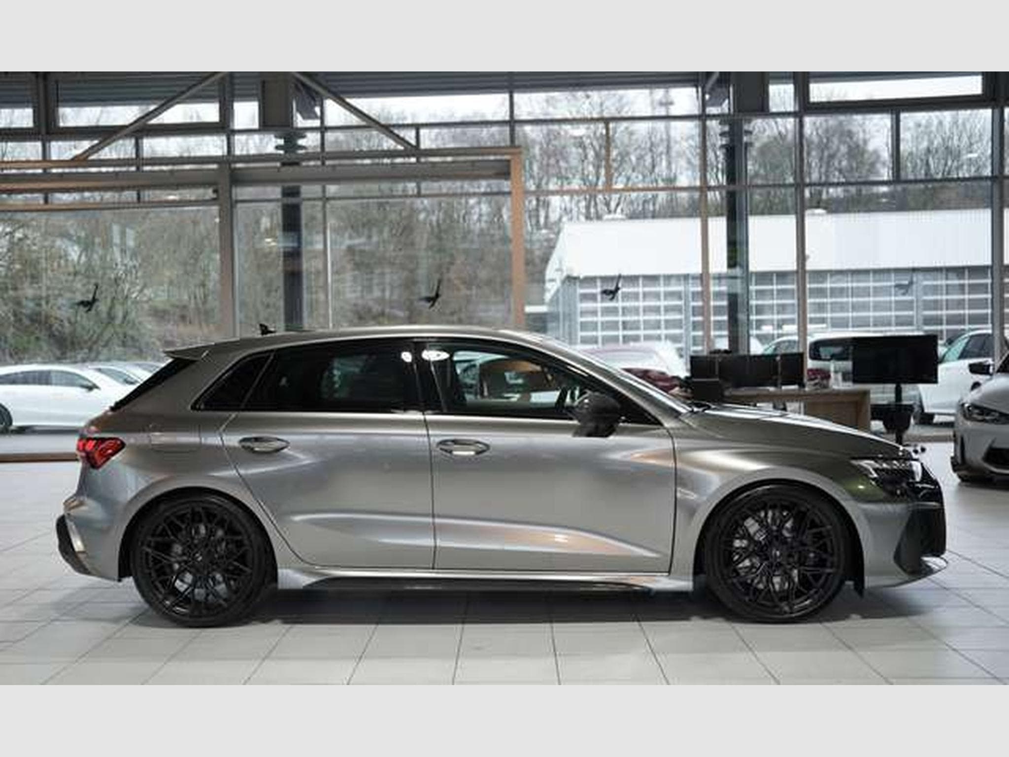 Audi RS3 q. Sportback 1.HD*Schale*S-AGA*Carbon*YIDO (2024) - Photo 7