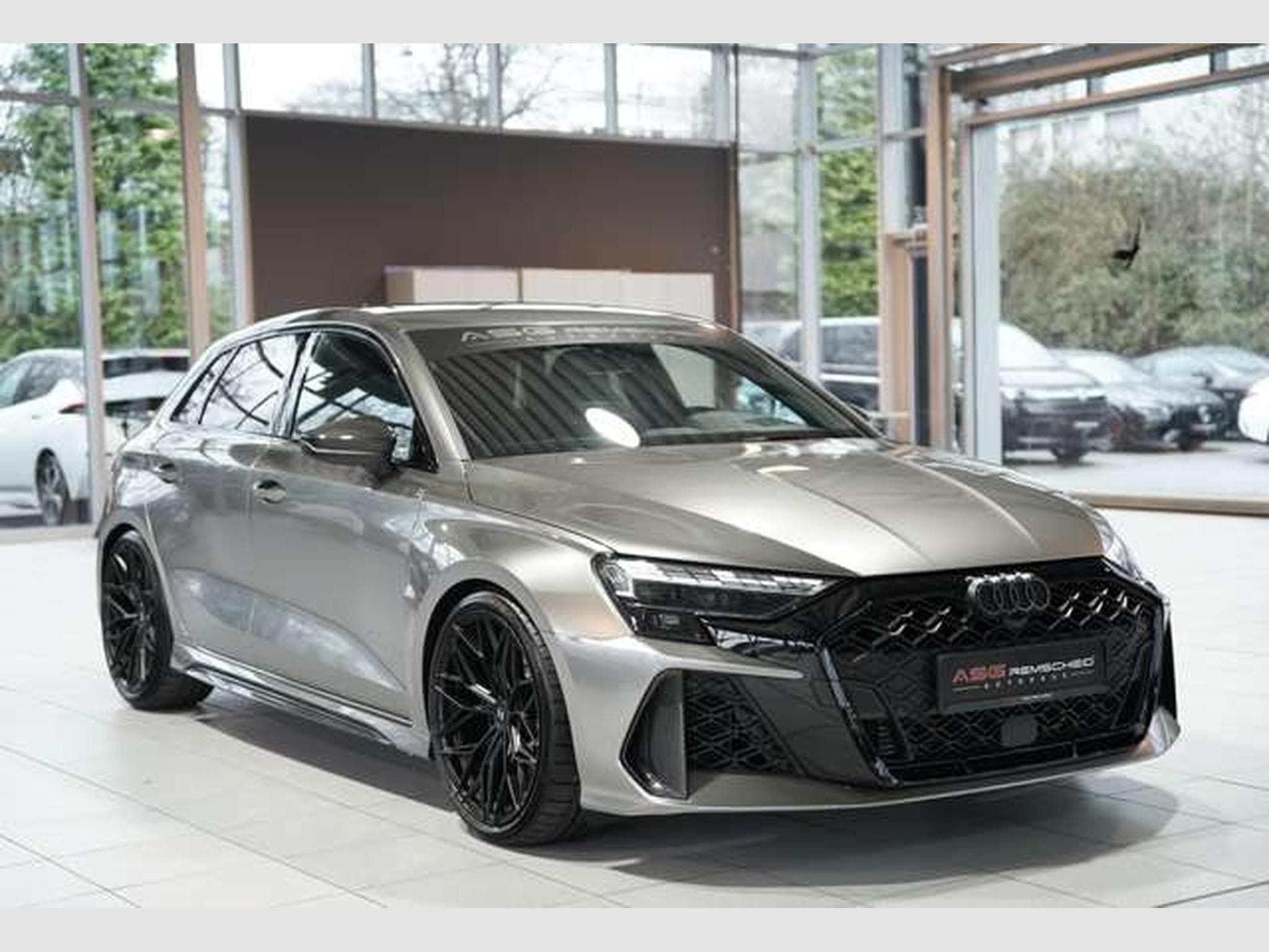 Audi RS3 q. Sportback 1.HD*Schale*S-AGA*Carbon*YIDO (2024) - Photo 6