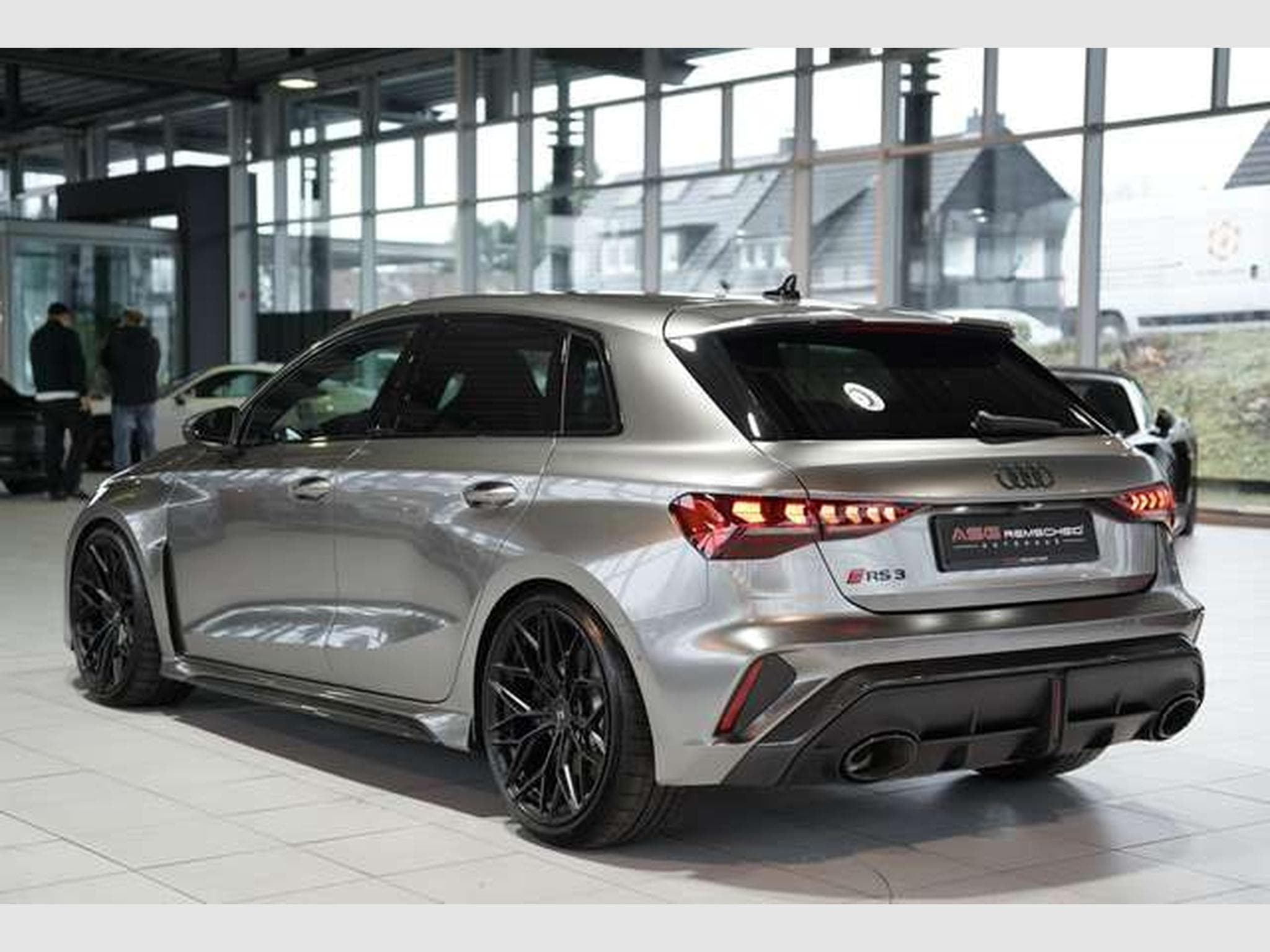 Audi RS3 q. Sportback 1.HD*Schale*S-AGA*Carbon*YIDO (2024) - Photo 12