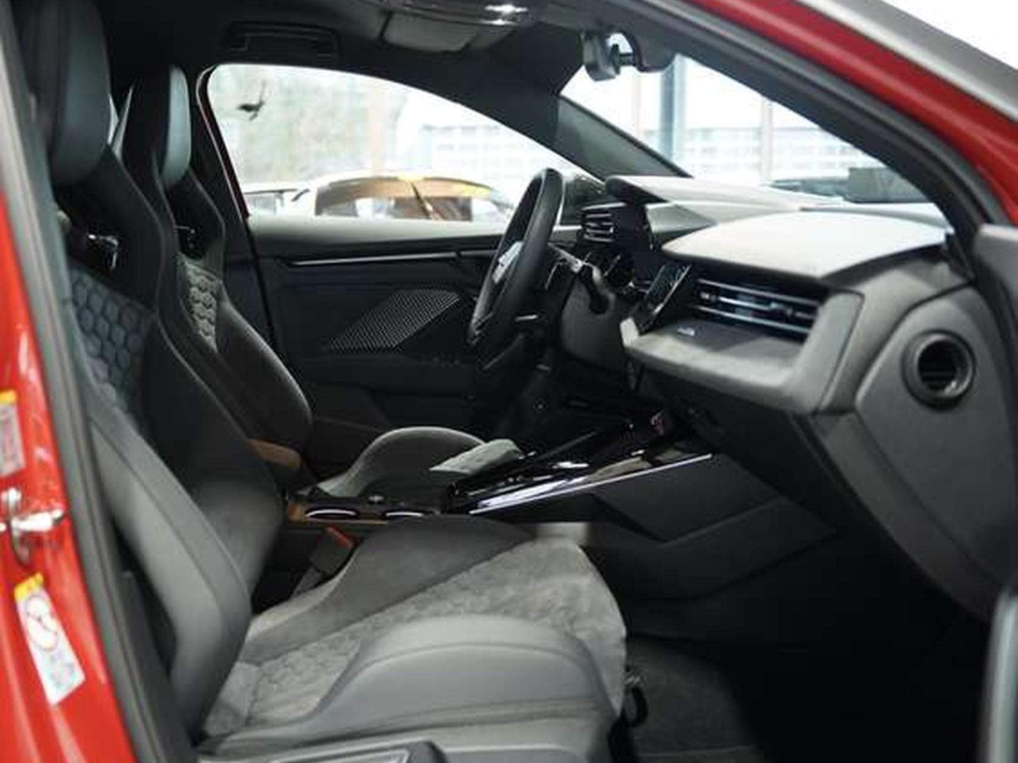 Audi RS3 q. Sportback 1.HD*Schale*S-AGA*Carbon*YIDO (2024) - Photo 21