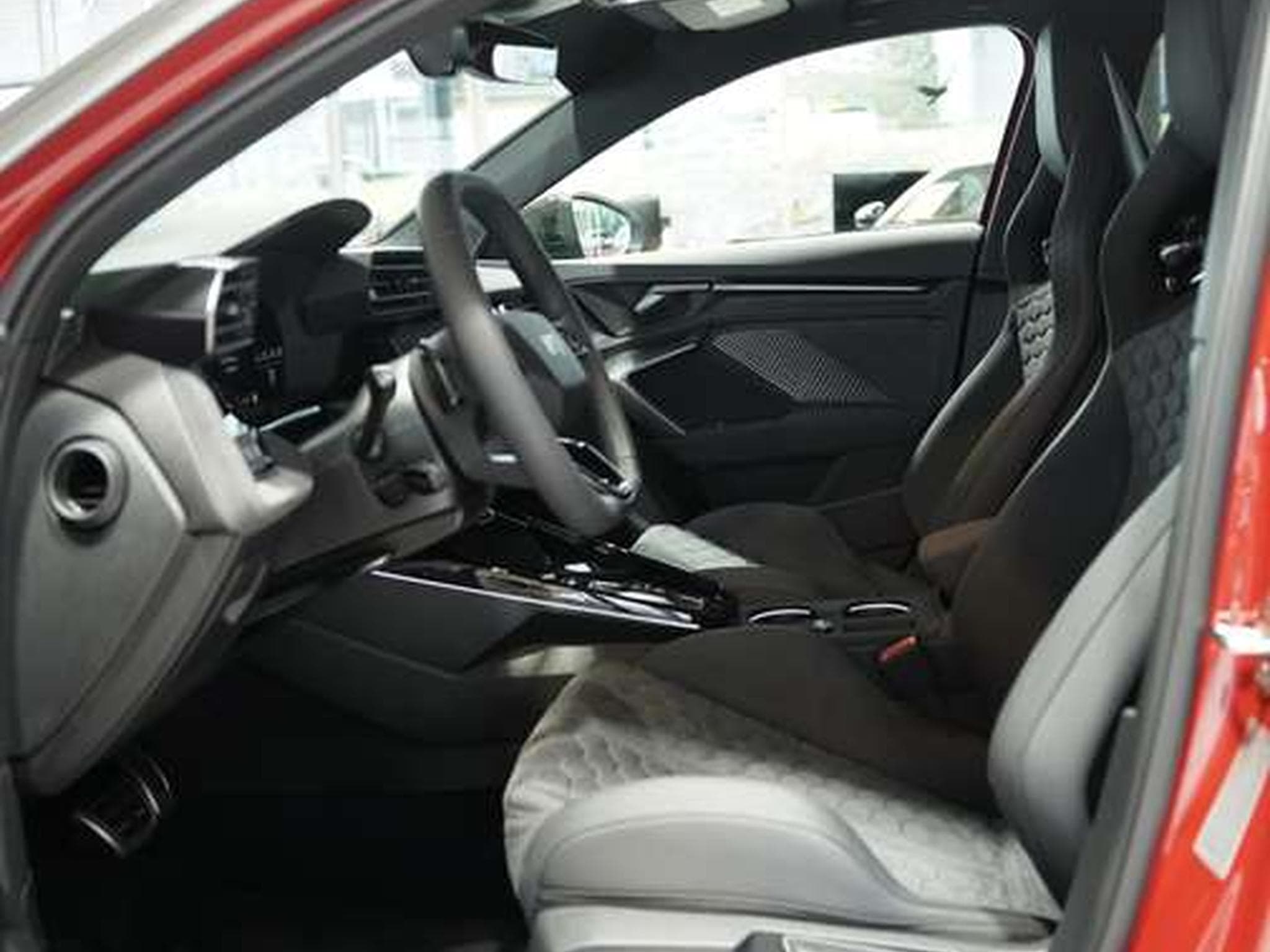 Audi RS3 q. Sportback 1.HD*Schale*S-AGA*Carbon*YIDO (2024) - Photo 29