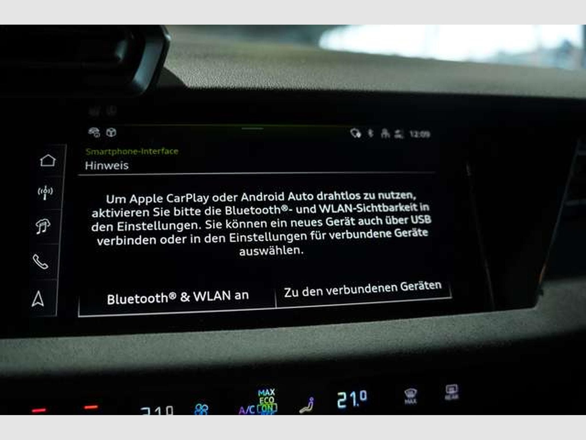 Audi RS3 q. Sportback 1.HD*Schale*S-AGA*Carbon*YIDO (2024) - Photo 44