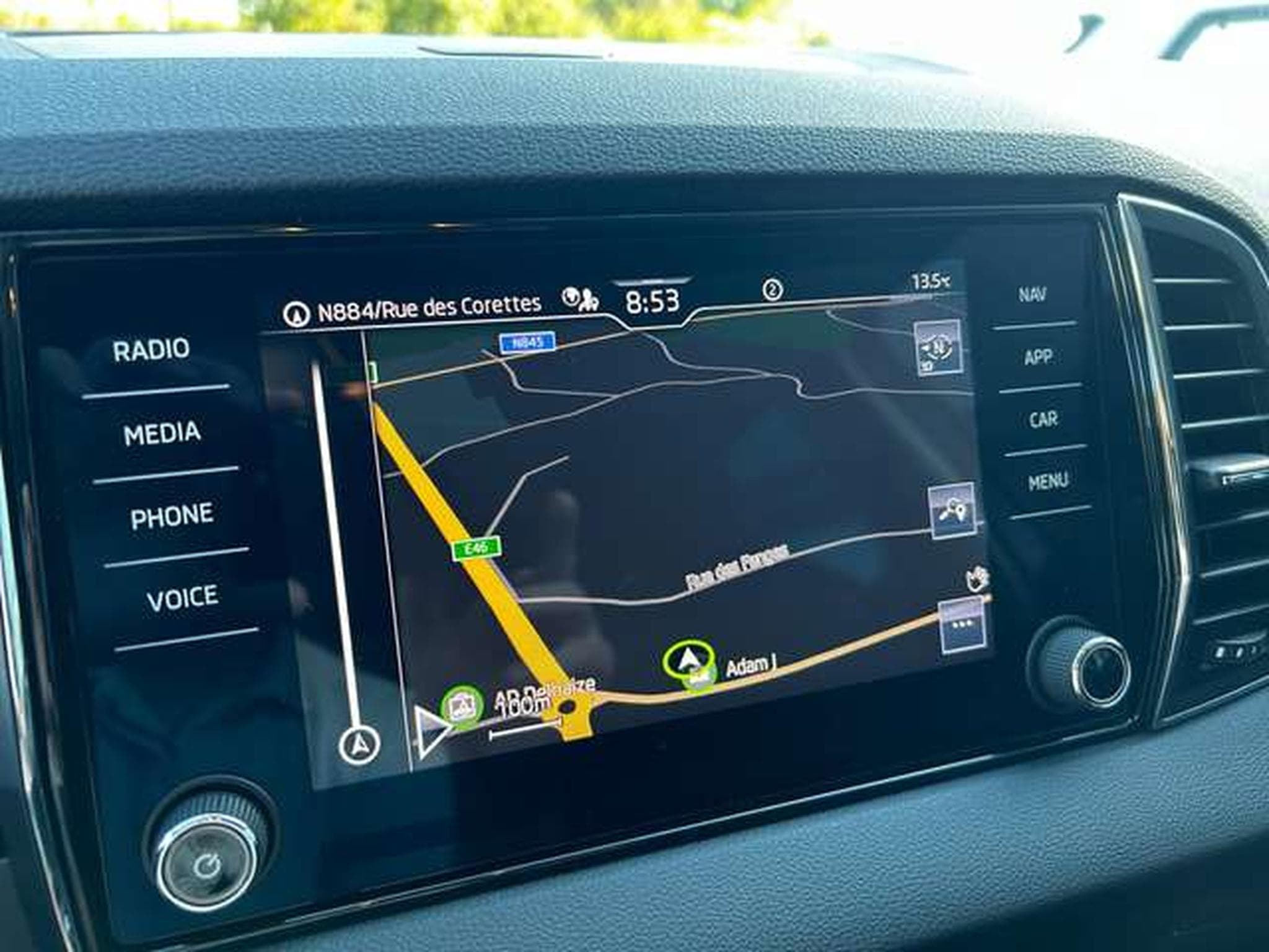Skoda Karoq 2.0 TDi AMBITION DSG 7 (2024) - Photo 7