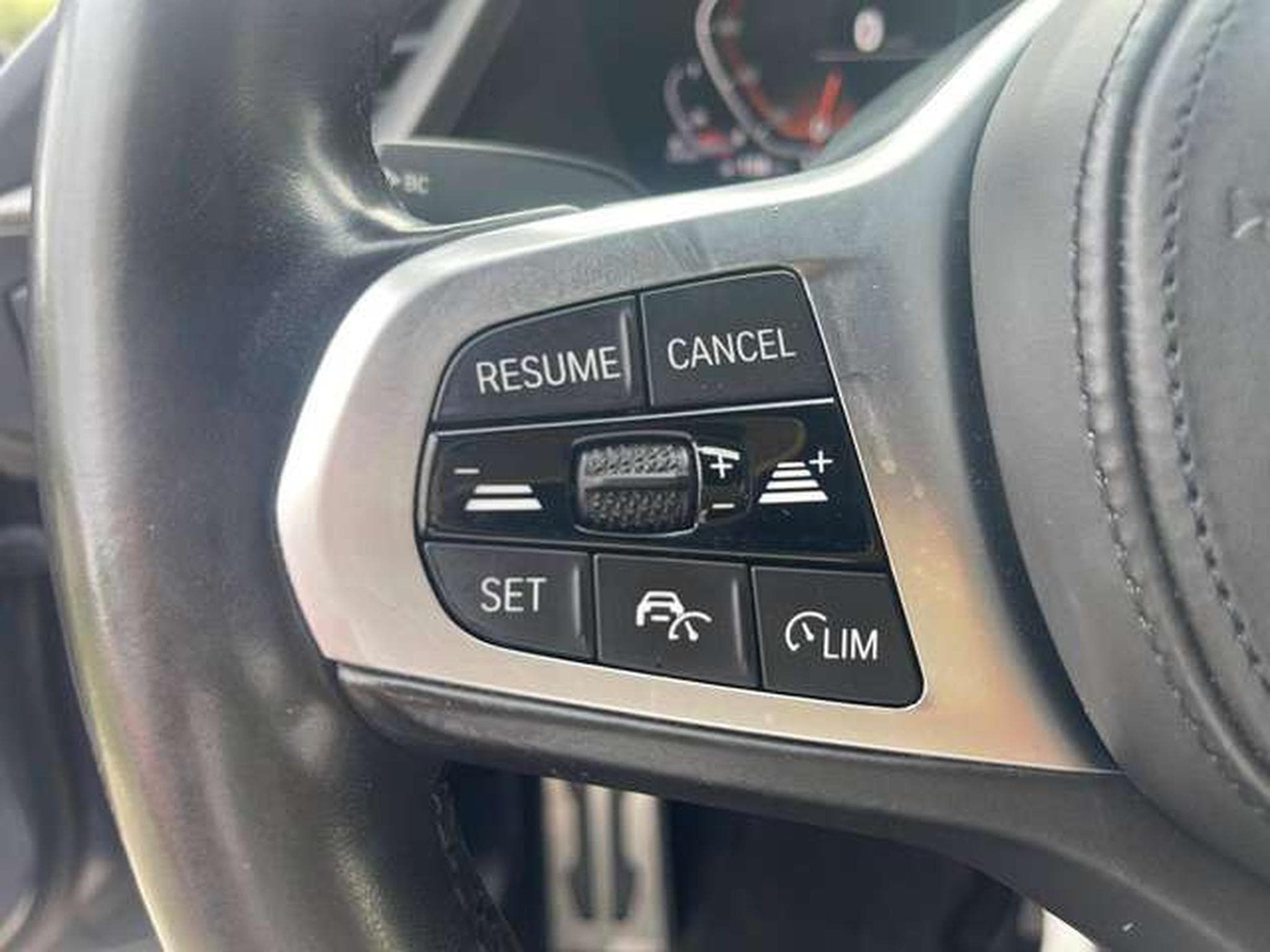 BMW 120 120d xDrive M -JUSQU'A 36MOIS DE GARANTIE (2019) - Photo 11