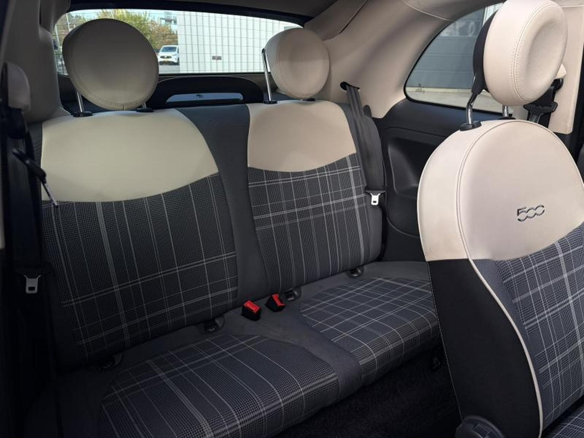 Fiat 500 Lounge 1.2 69ch (2017) - Foto 11